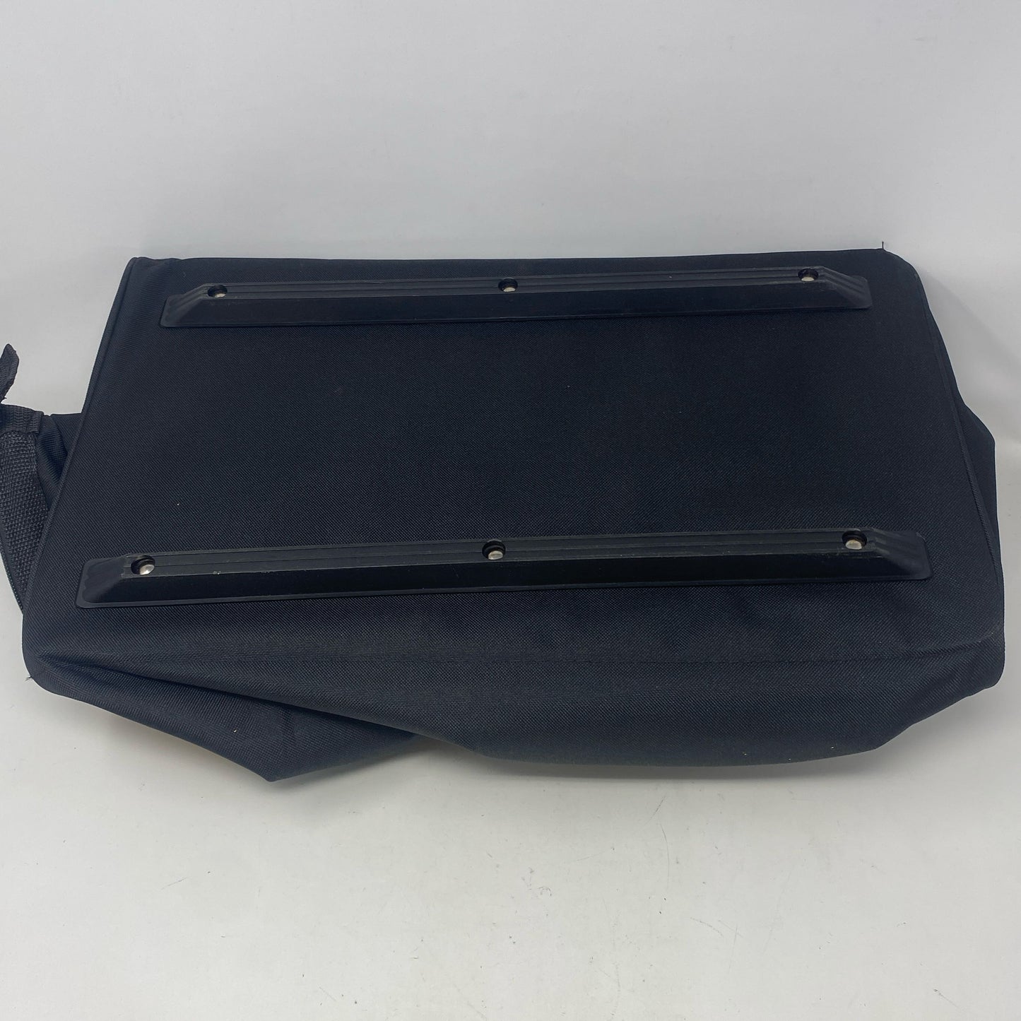 Bottom-UNT911963YOWA