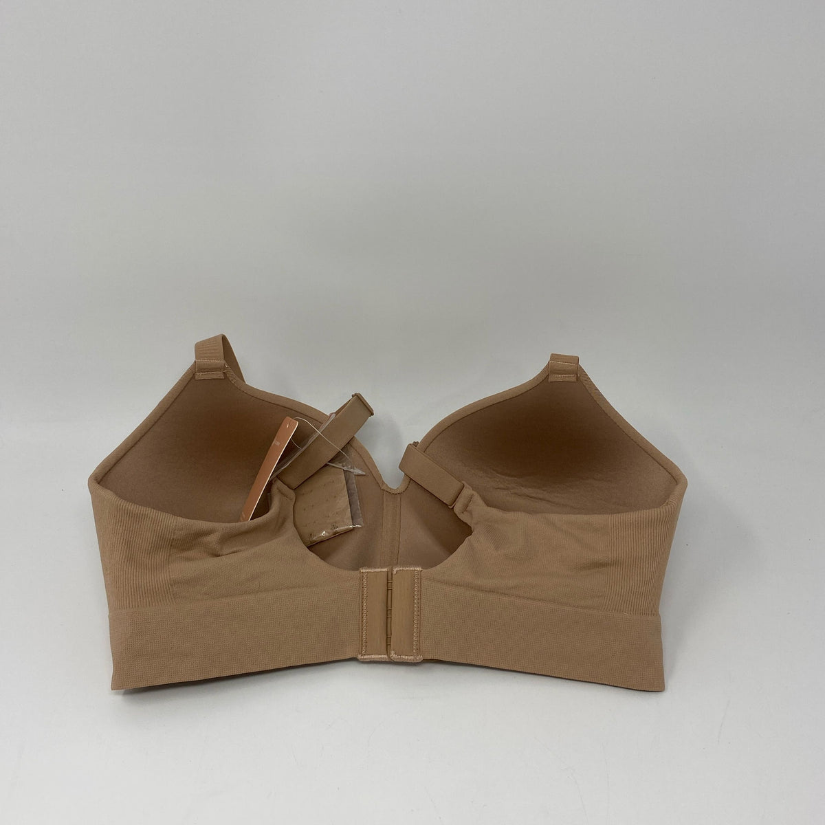 Bottom-UNT811533AR6