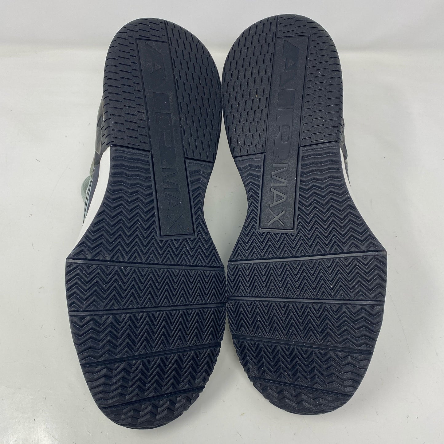 Bottom-UNT0569916NQ