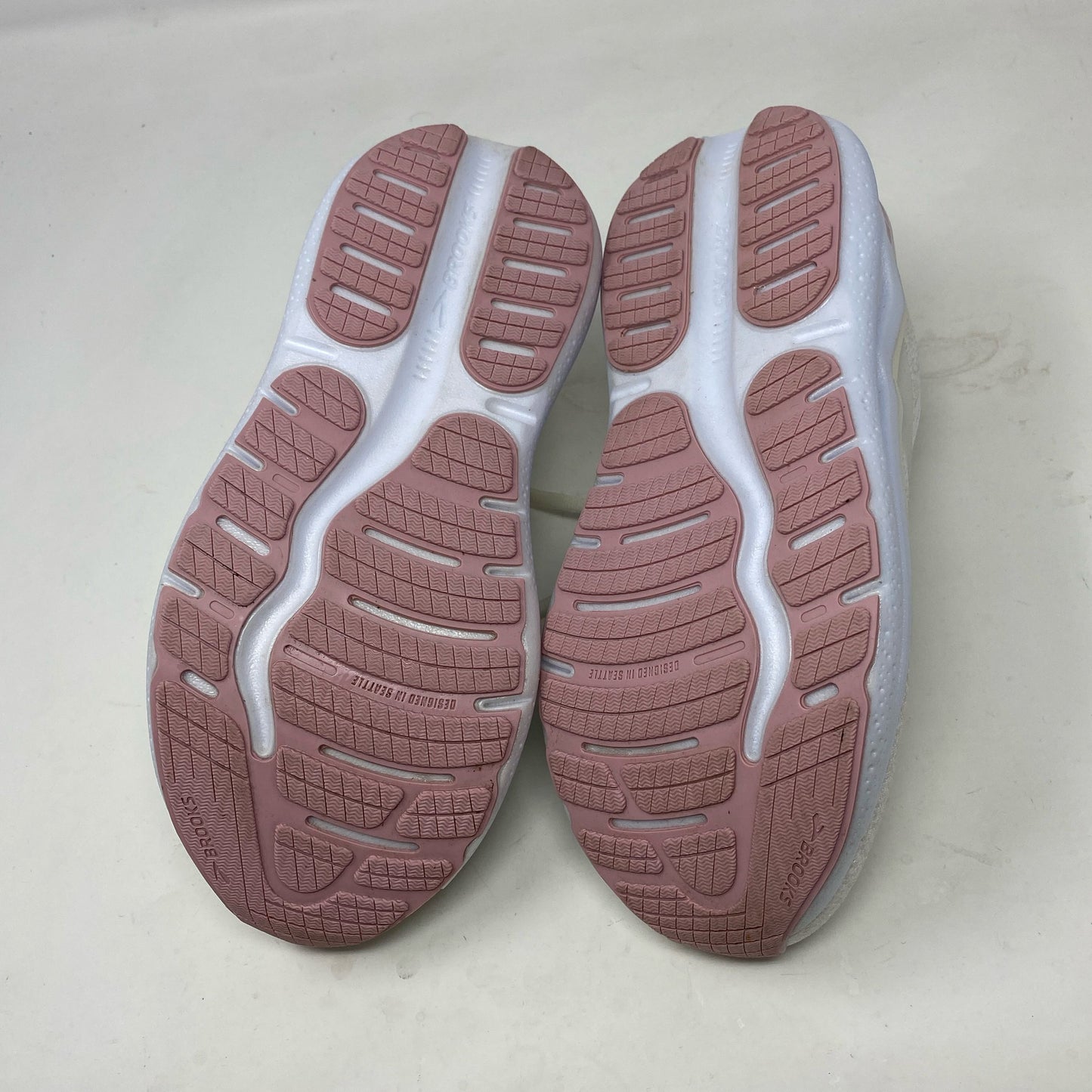 Bottom-UNT7183182OW