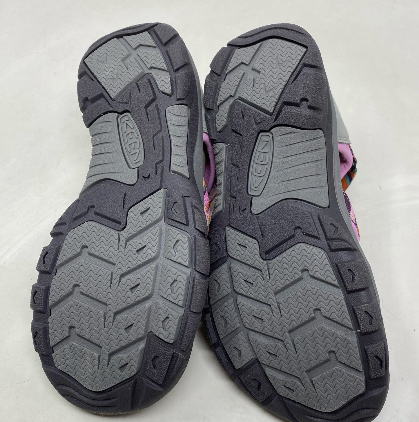 Bottom-LPNO441878774