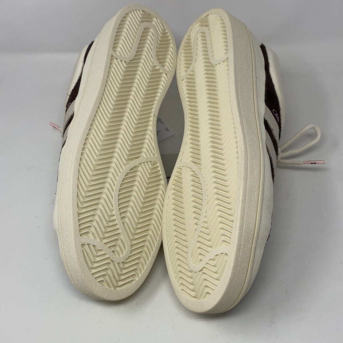 Bottom-UNT882860NUM