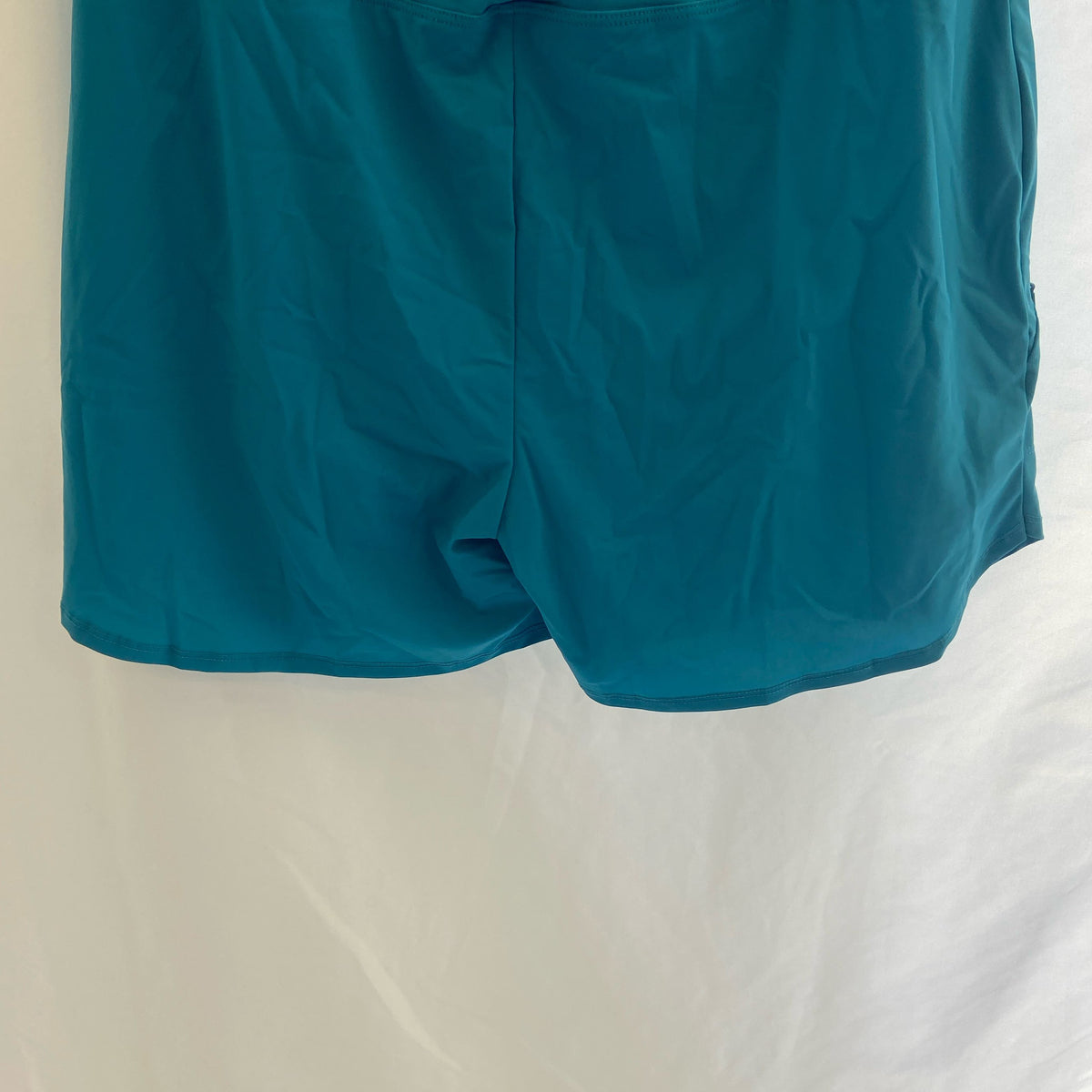 Bottom-UNT961666578-1