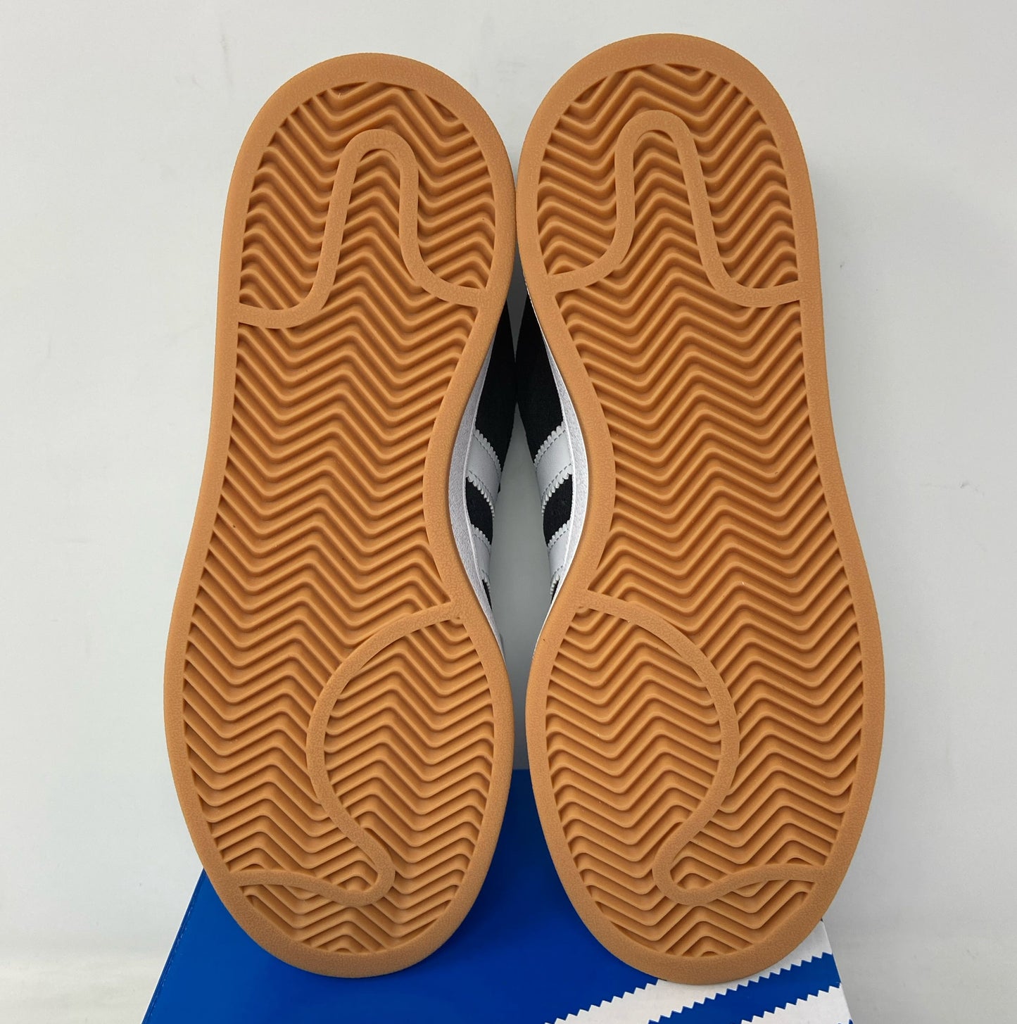 Bottom-UNT933840J6M