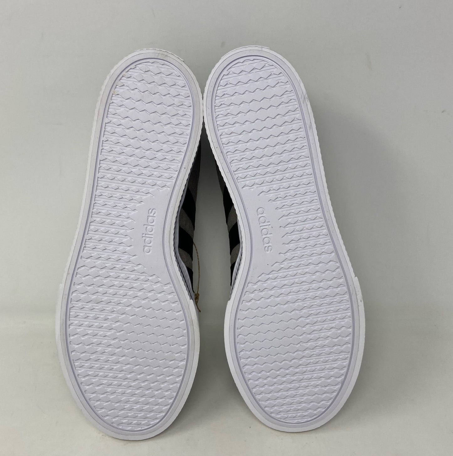 Bottom-LPNNH5PQY7B3Z