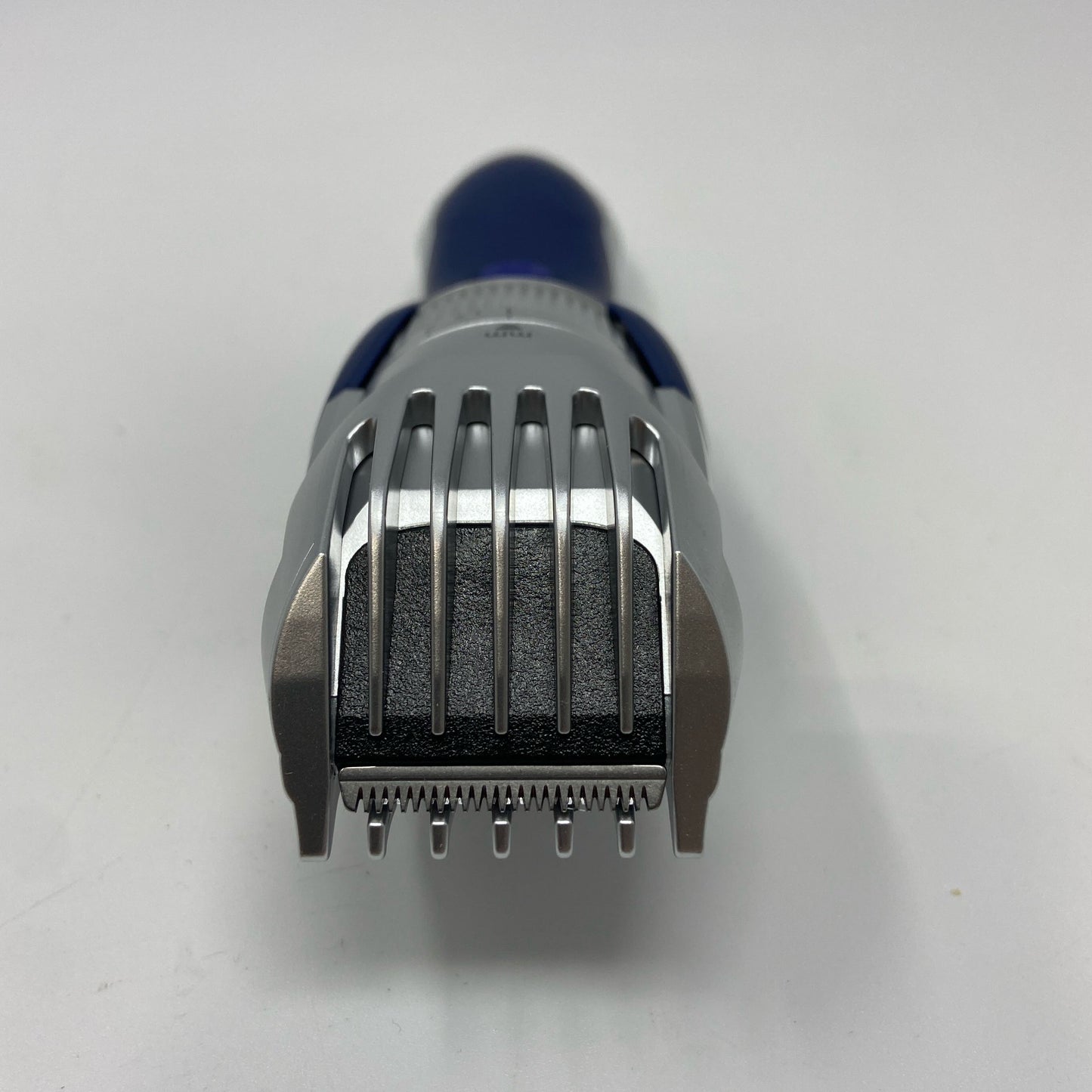 Bottom-UNT836976ZR0