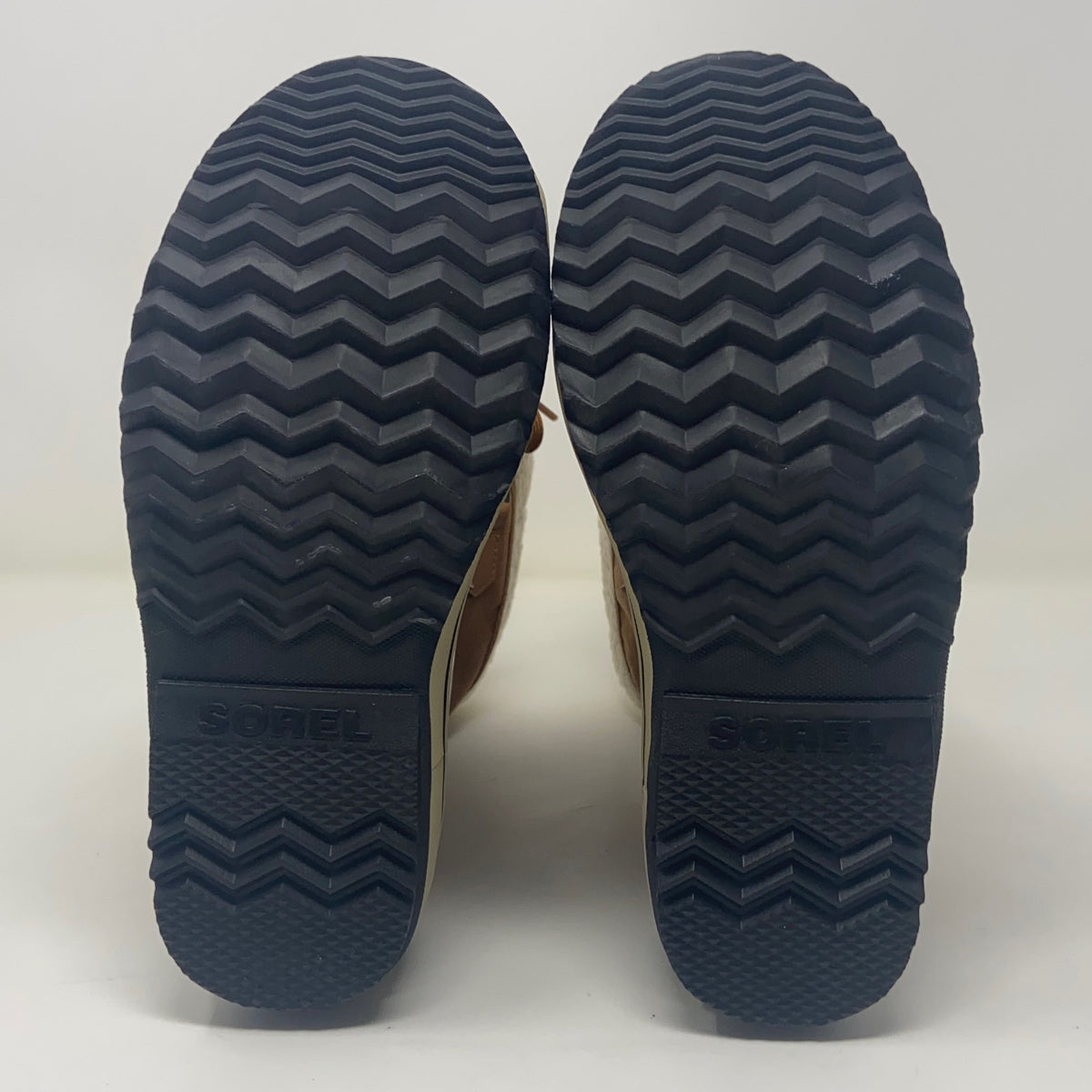 Bottom-UNT565877N89