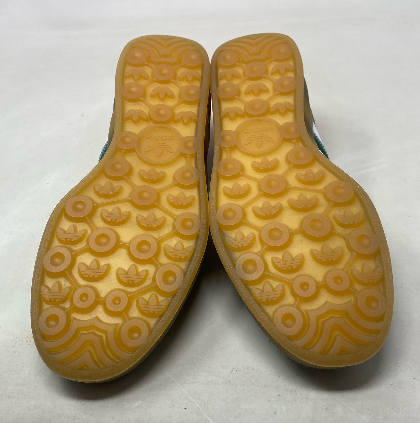 Bottom-LPNRRHX5683913