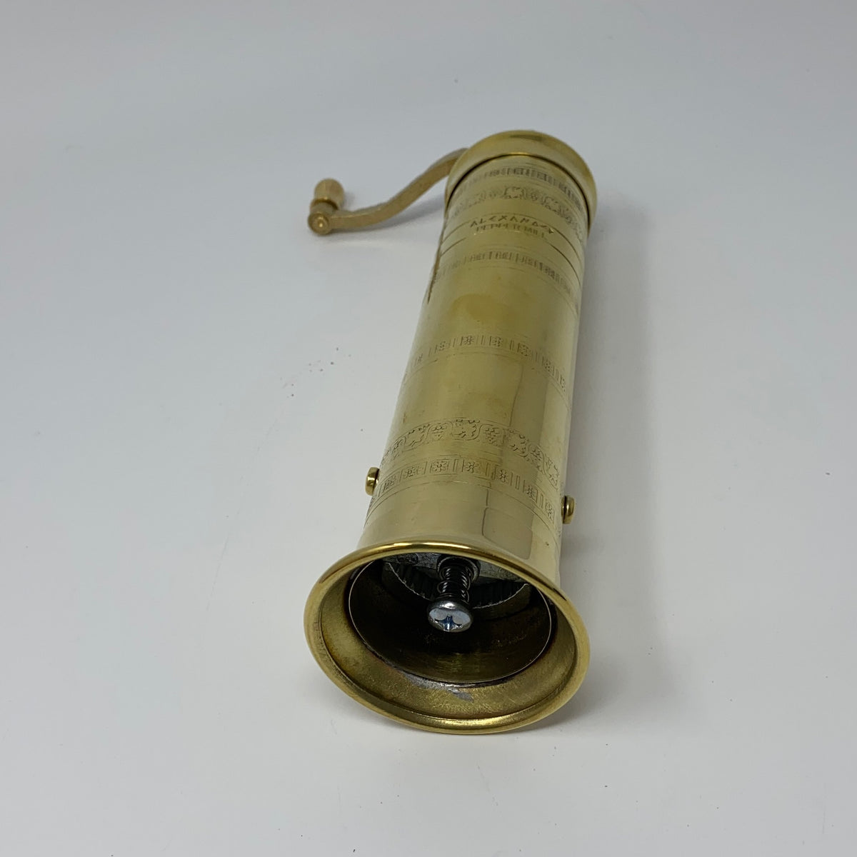 Bottom-LPNO593740535