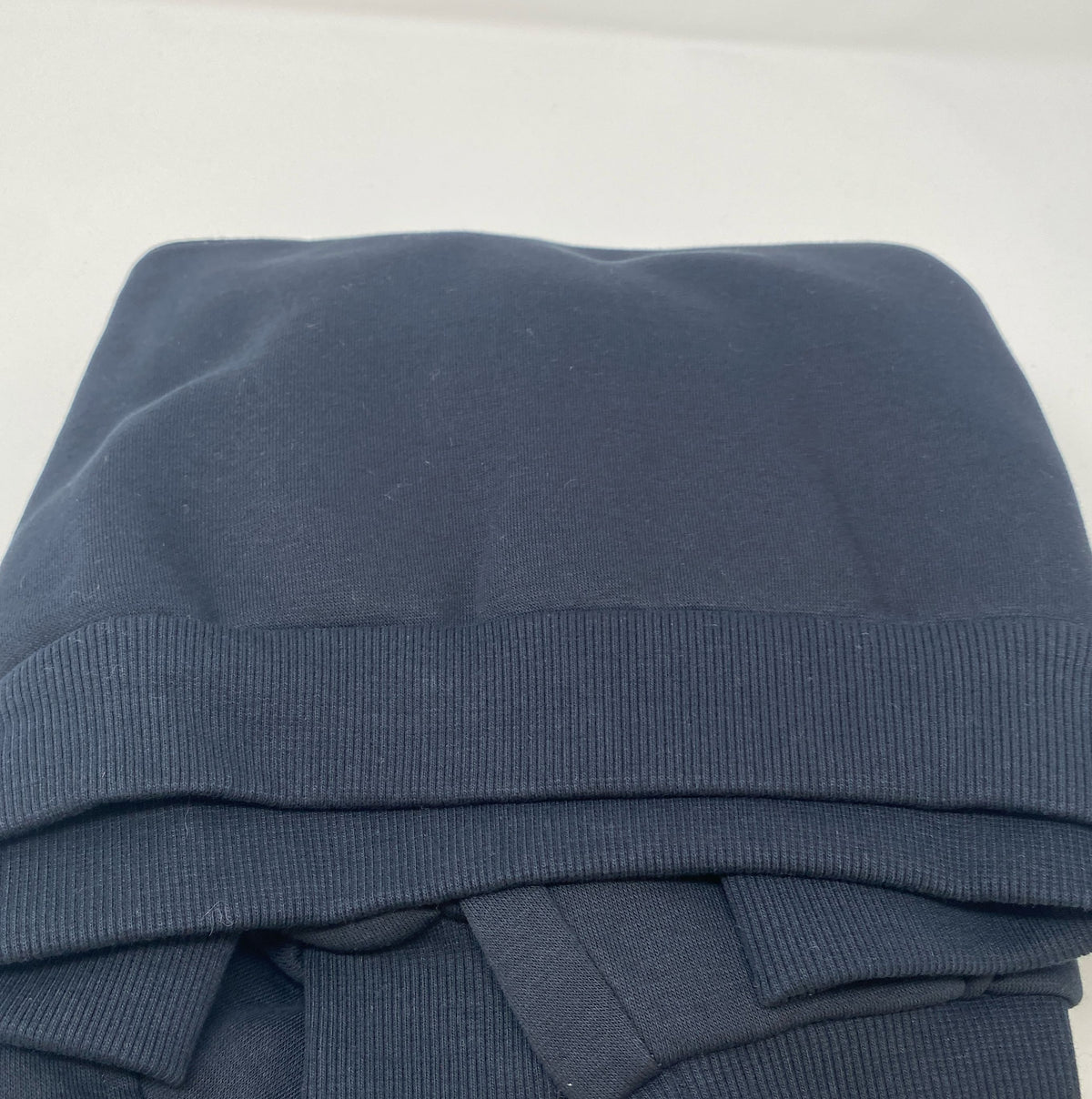 Bottom-UNT985137NV8