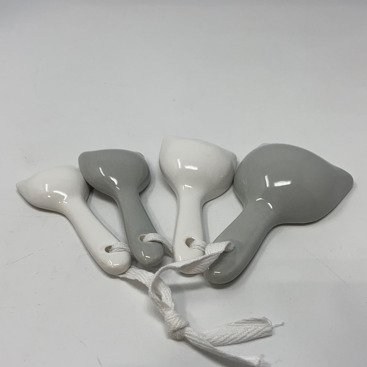Bottom-UNT481585XQP