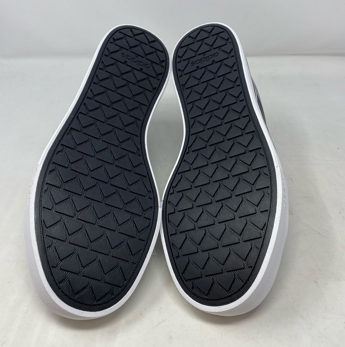 Bottom-UNT3783962GYI