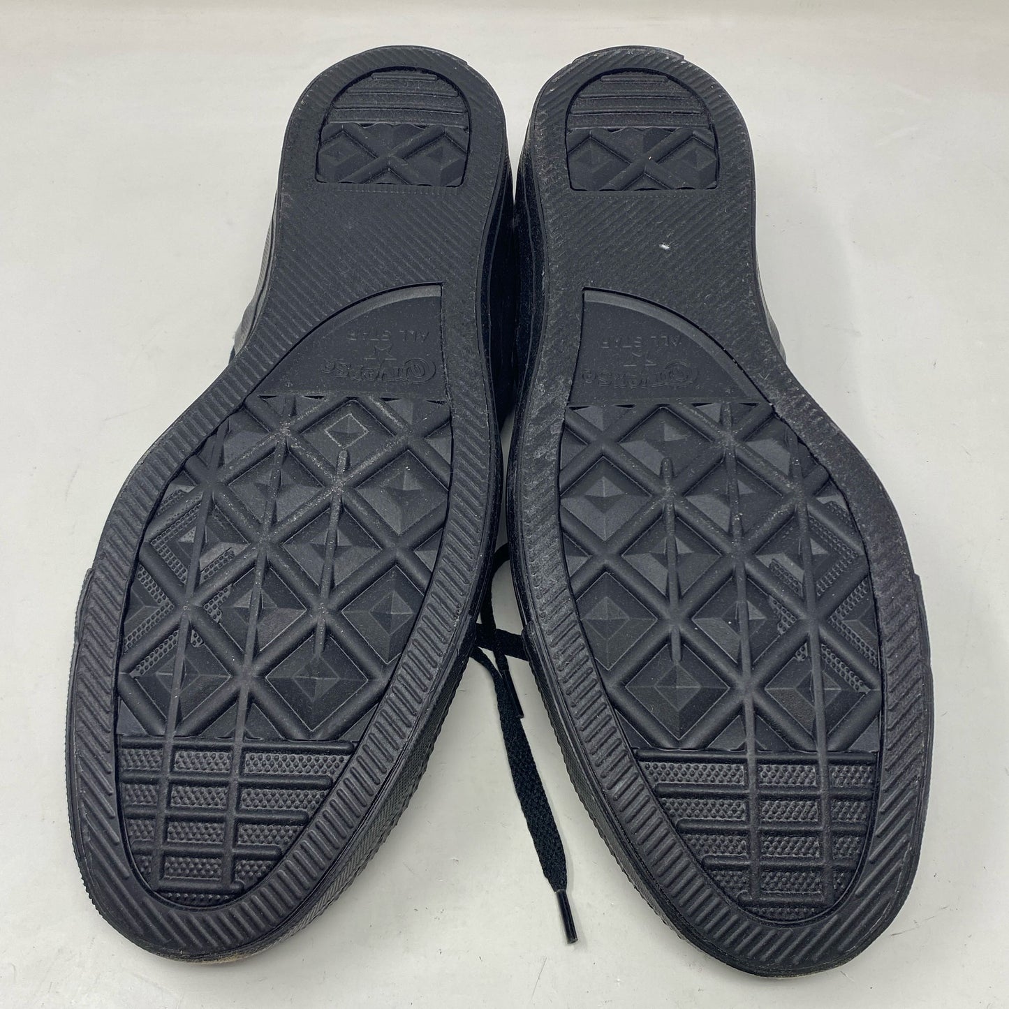 Bottom-UNT710866009
