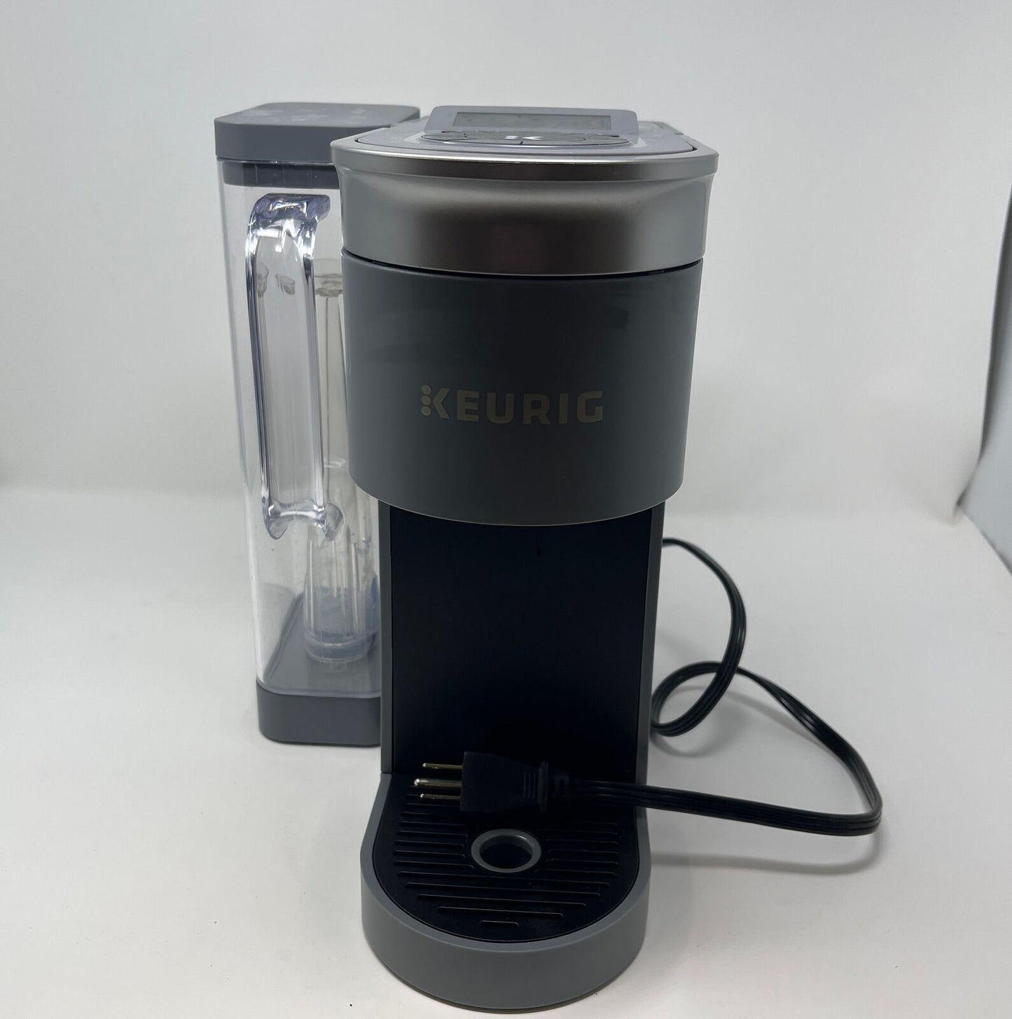 Keurig K-Supreme Single Serve K-Cup Pod Coffee Maker | 4 Brew Sz | Grey | Used