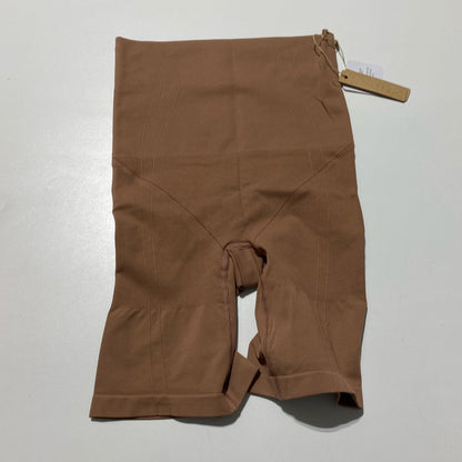 Front-UNT18153299U