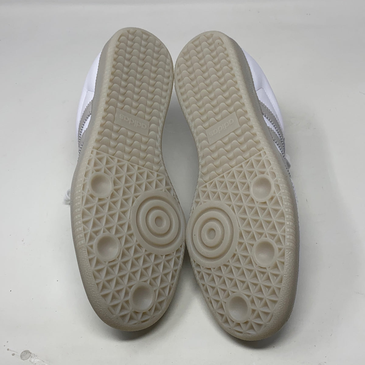 Bottom-UNT875548BT9