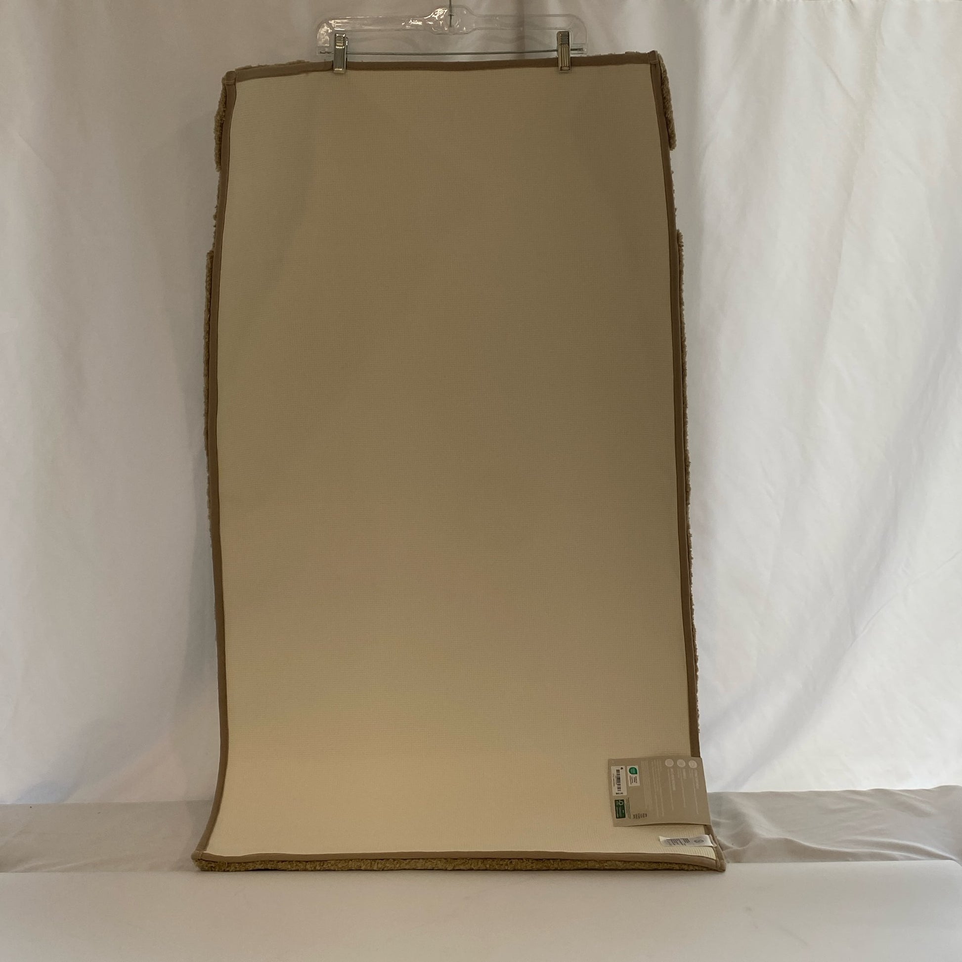 Back-UNT745006DLS