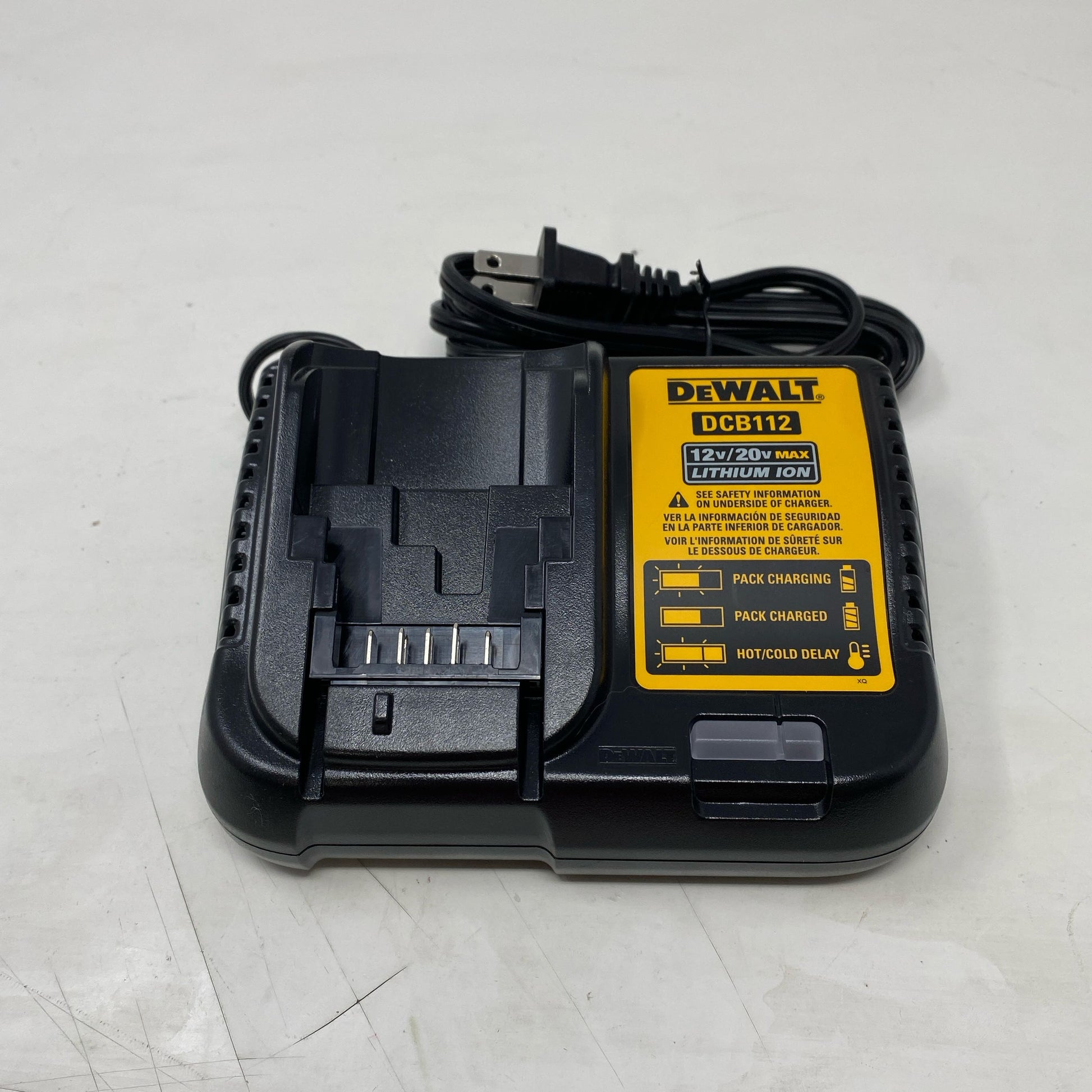 Front-LPNO587639535