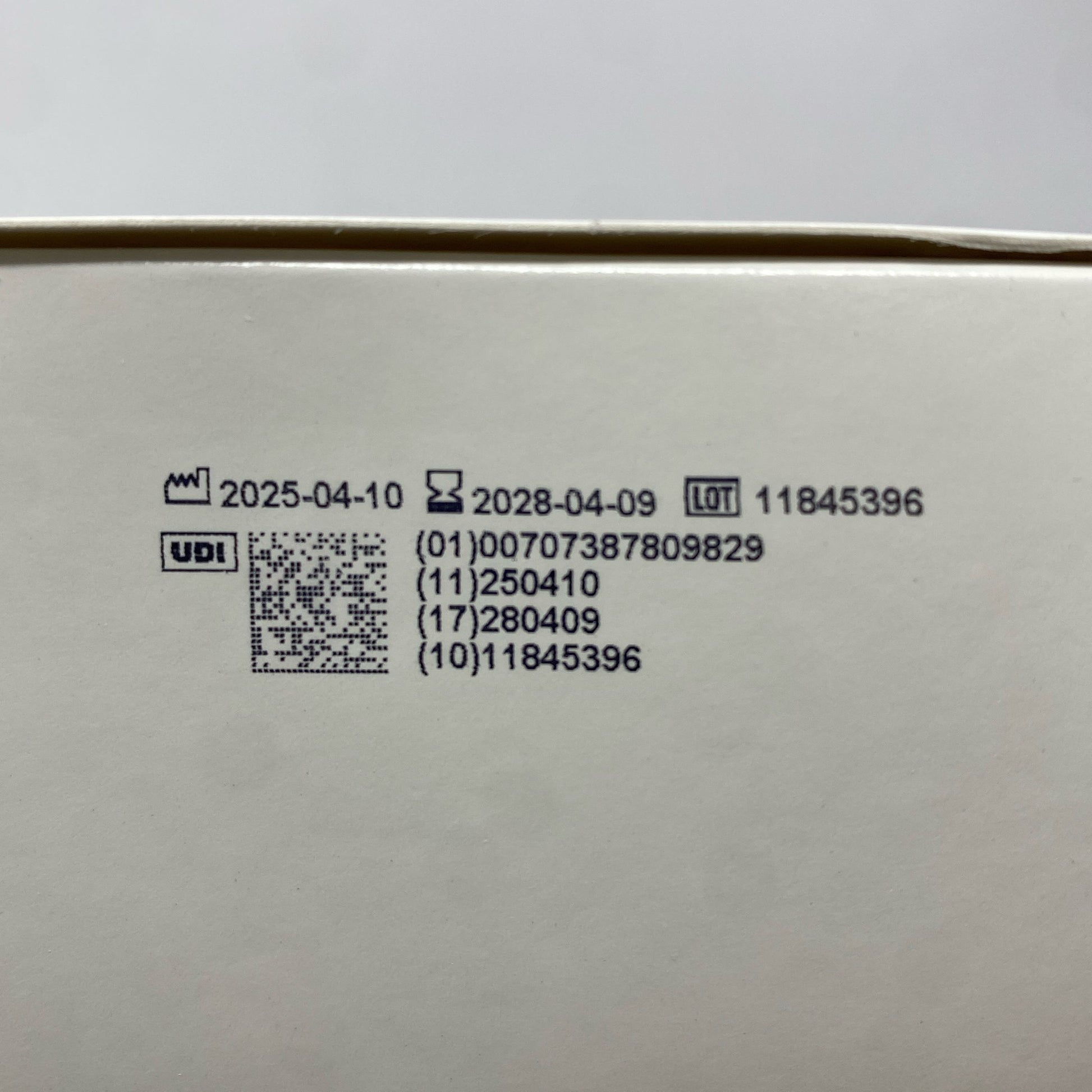 Serial #/Tag-UNT3339364GS