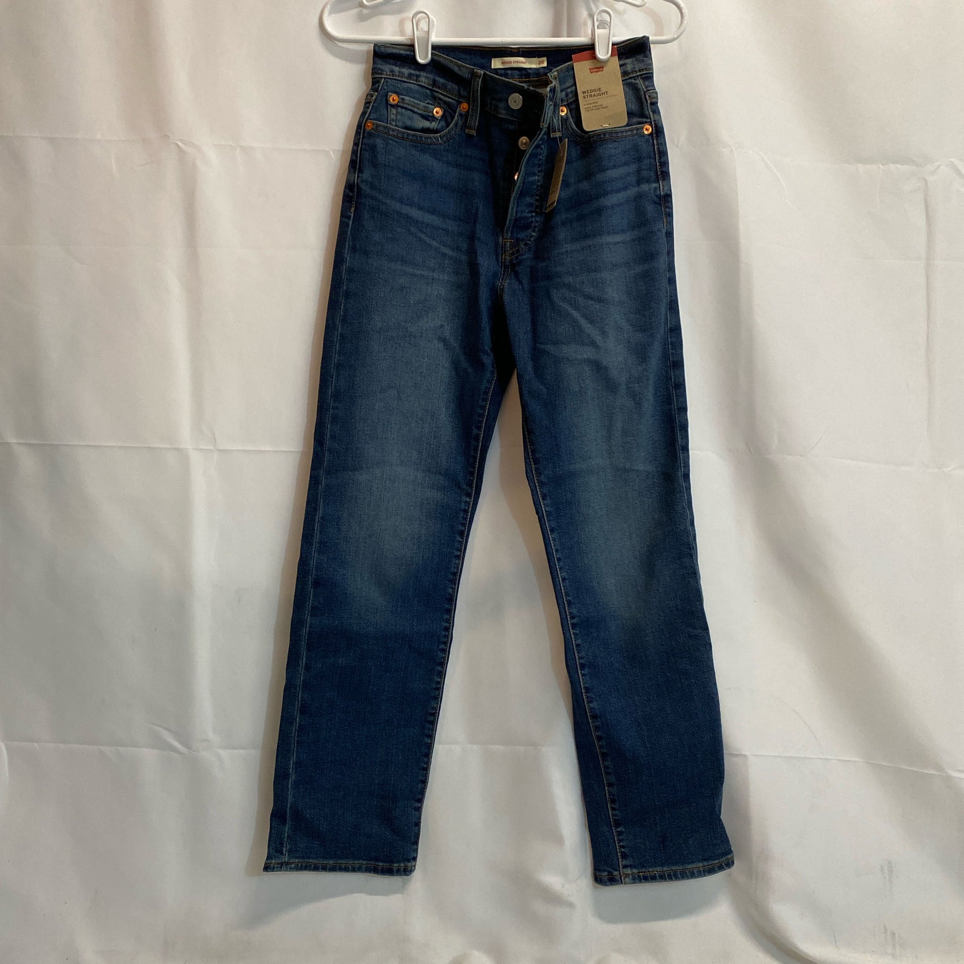 Front-UNT56426343F