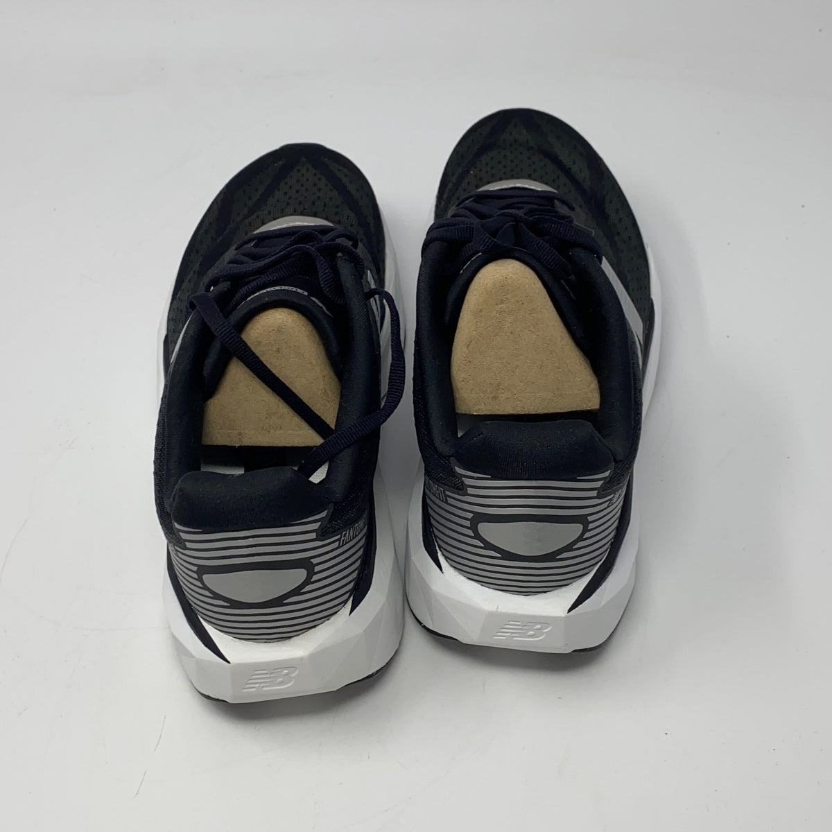 Right-UNT876613B2I
