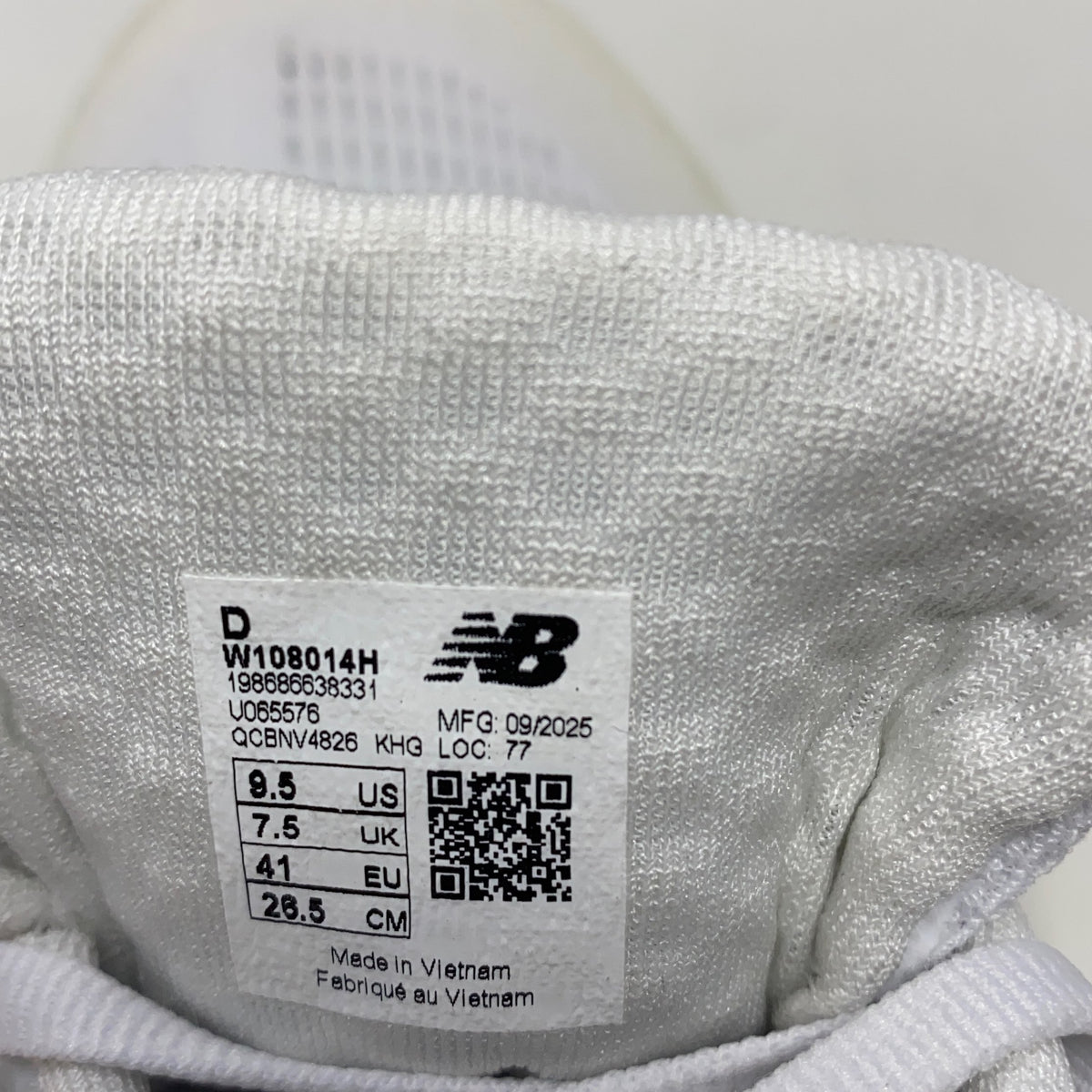 Serial #/Tag-LPNRRJI0815954