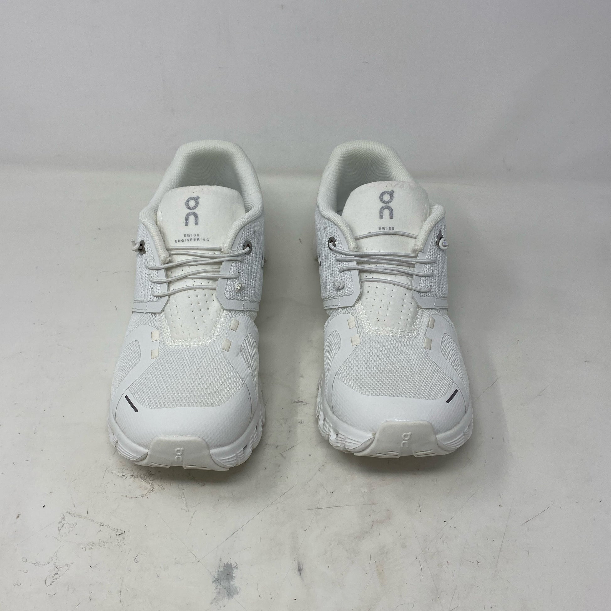Left-UNT909449J6J