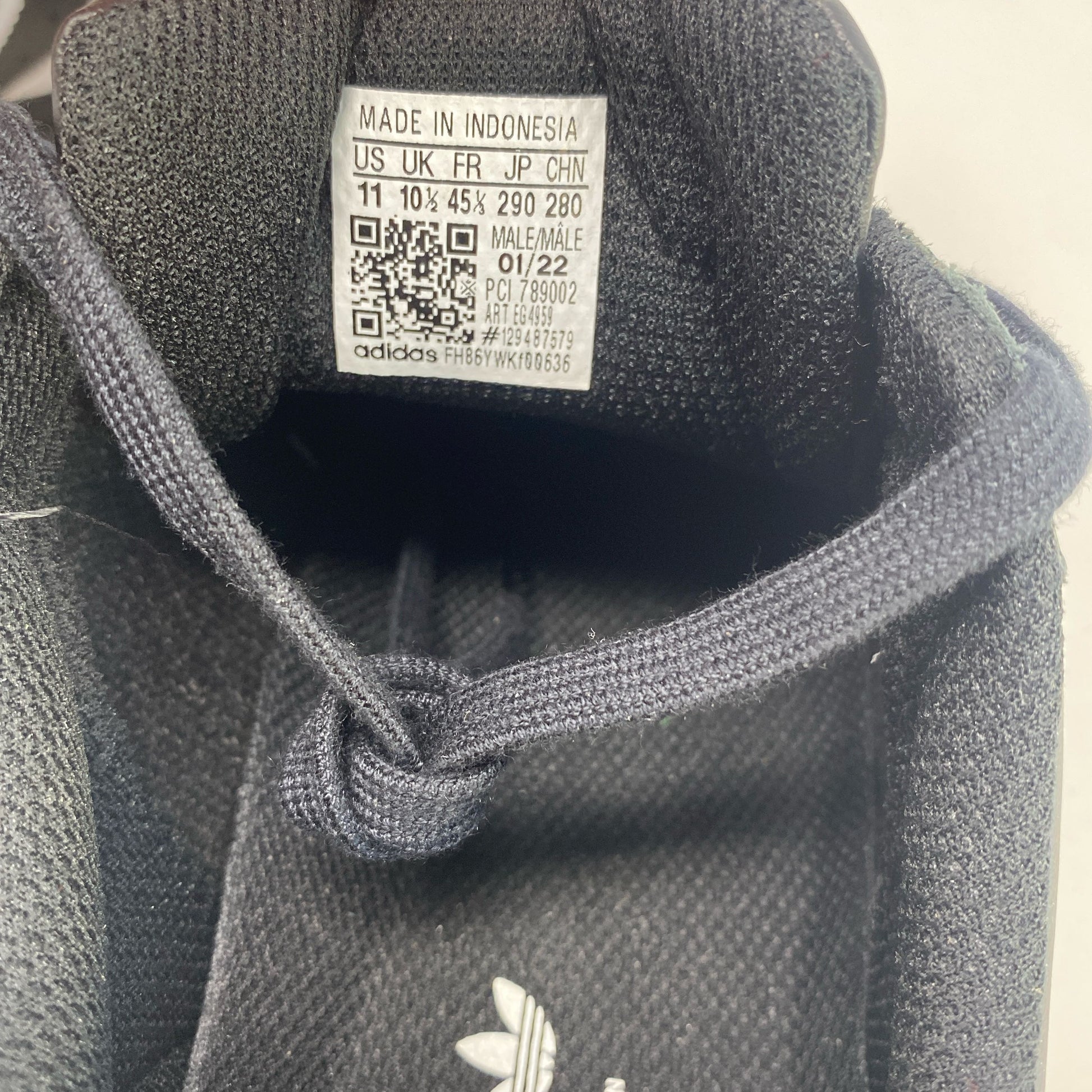 Serial #/Tag-LPNNE6N2ZTCM9