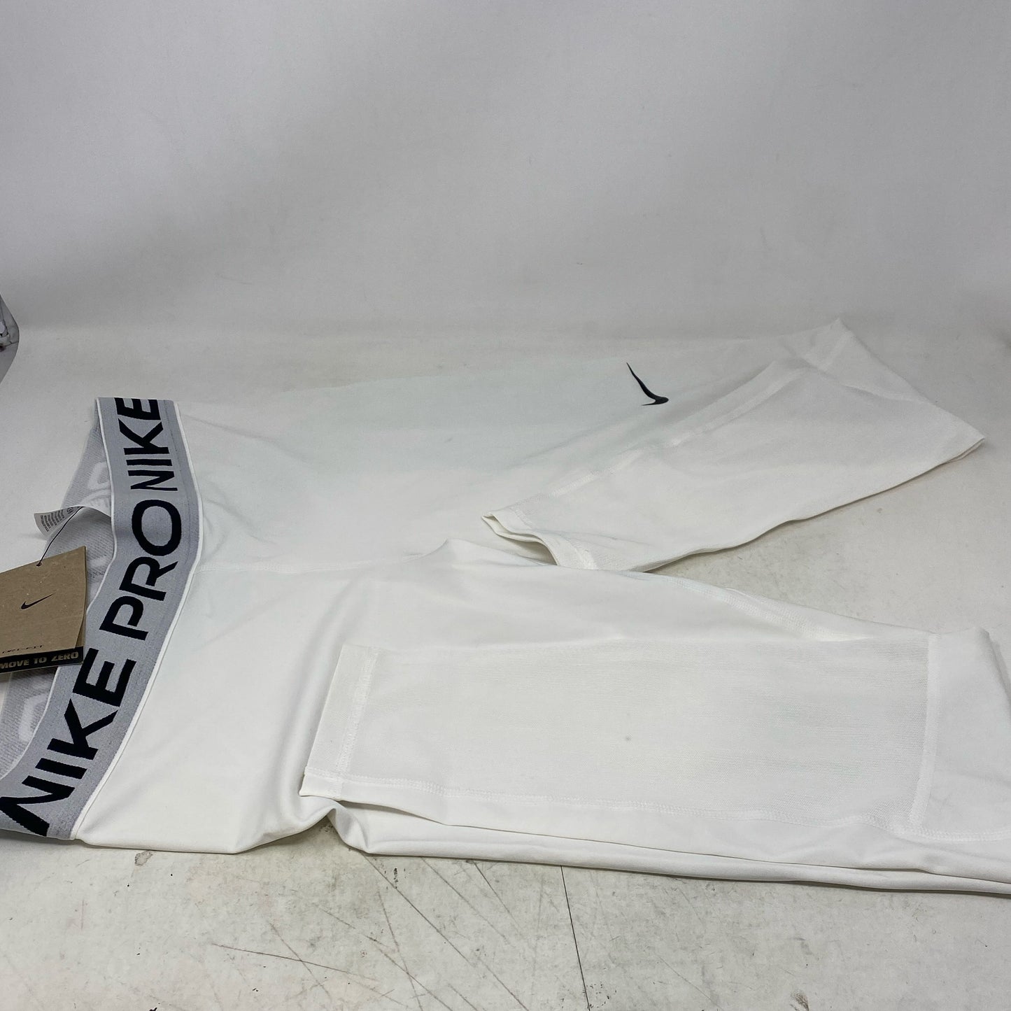 Left-LPNPMGQ2455398