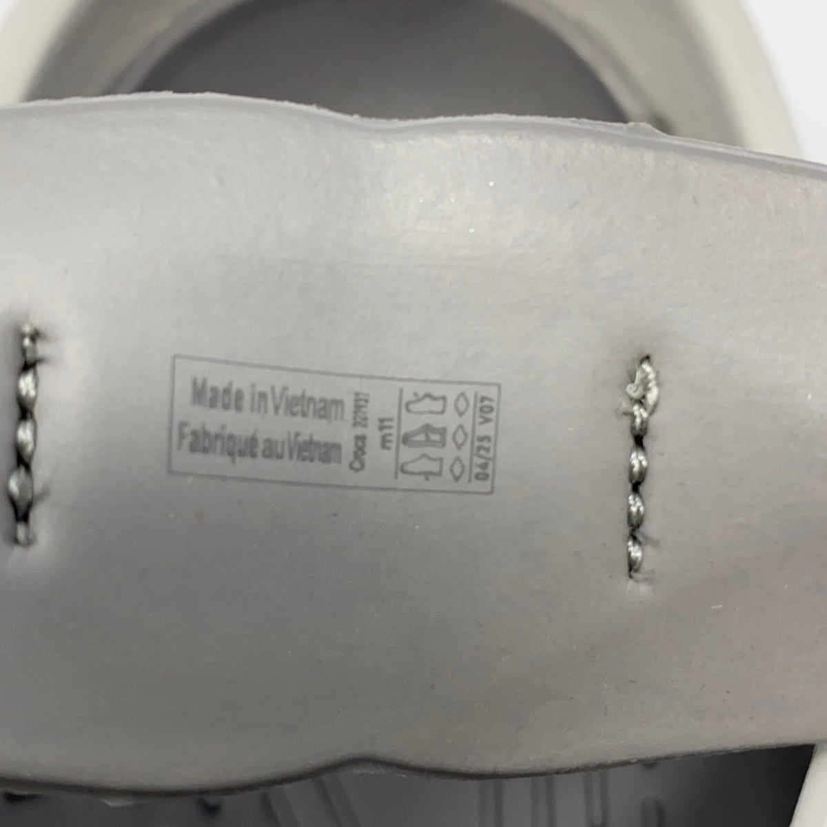 Serial #/Tag-UNT712415N5L