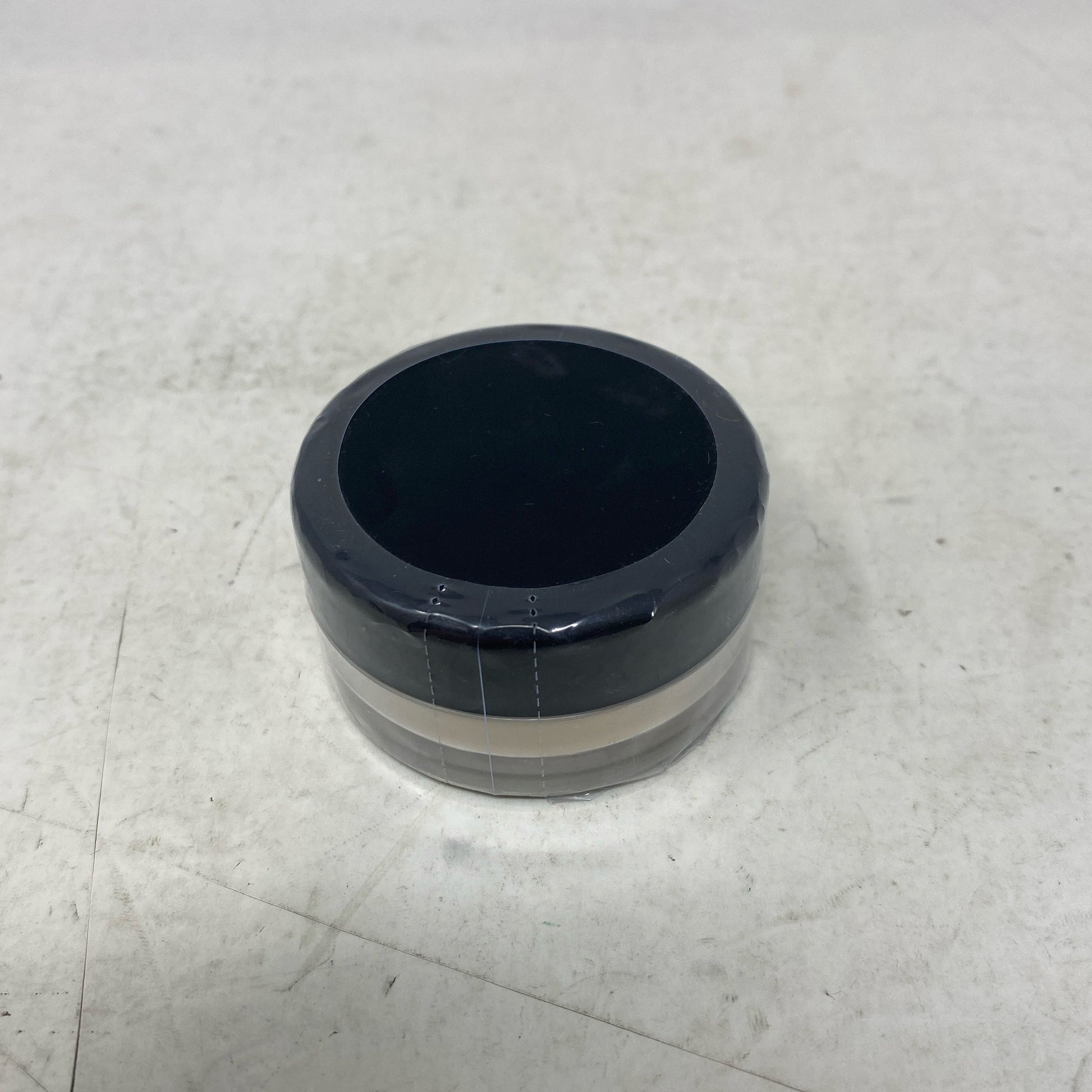 Front-UNT545879Q3M