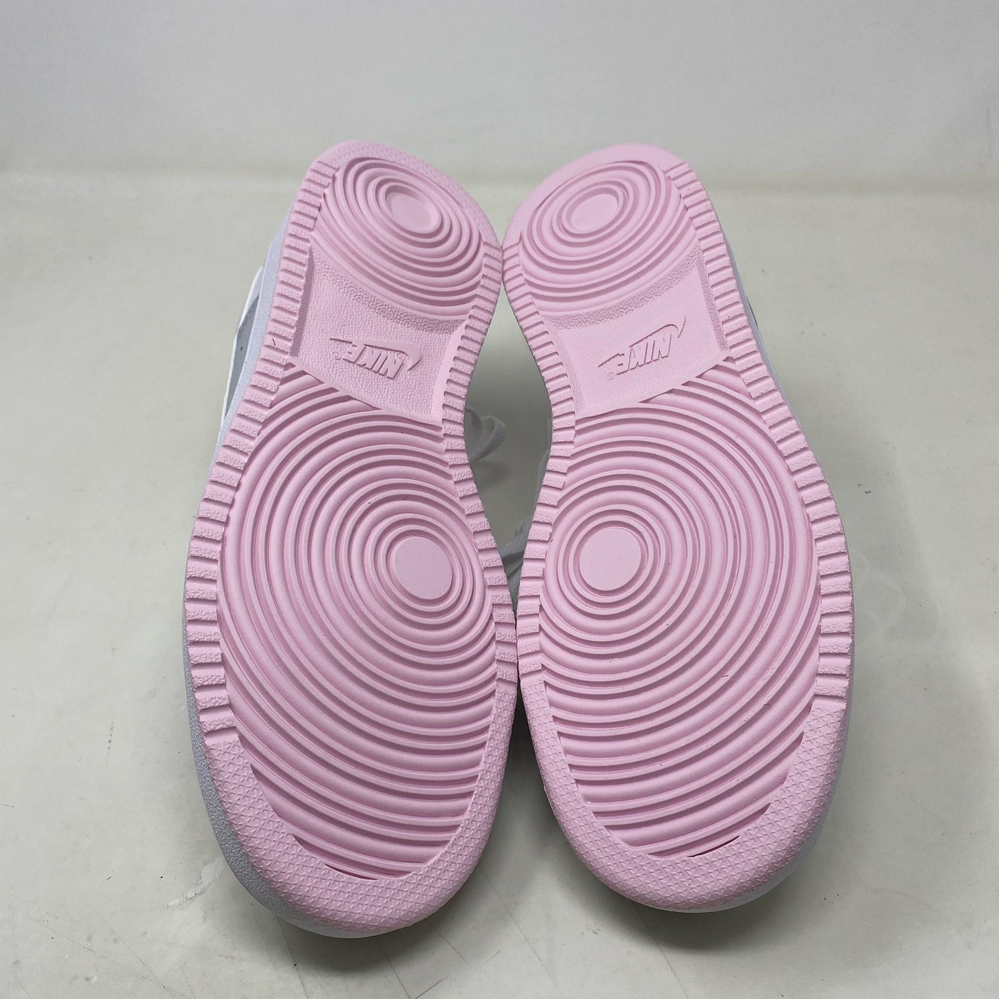Bottom-UNT6989946E9