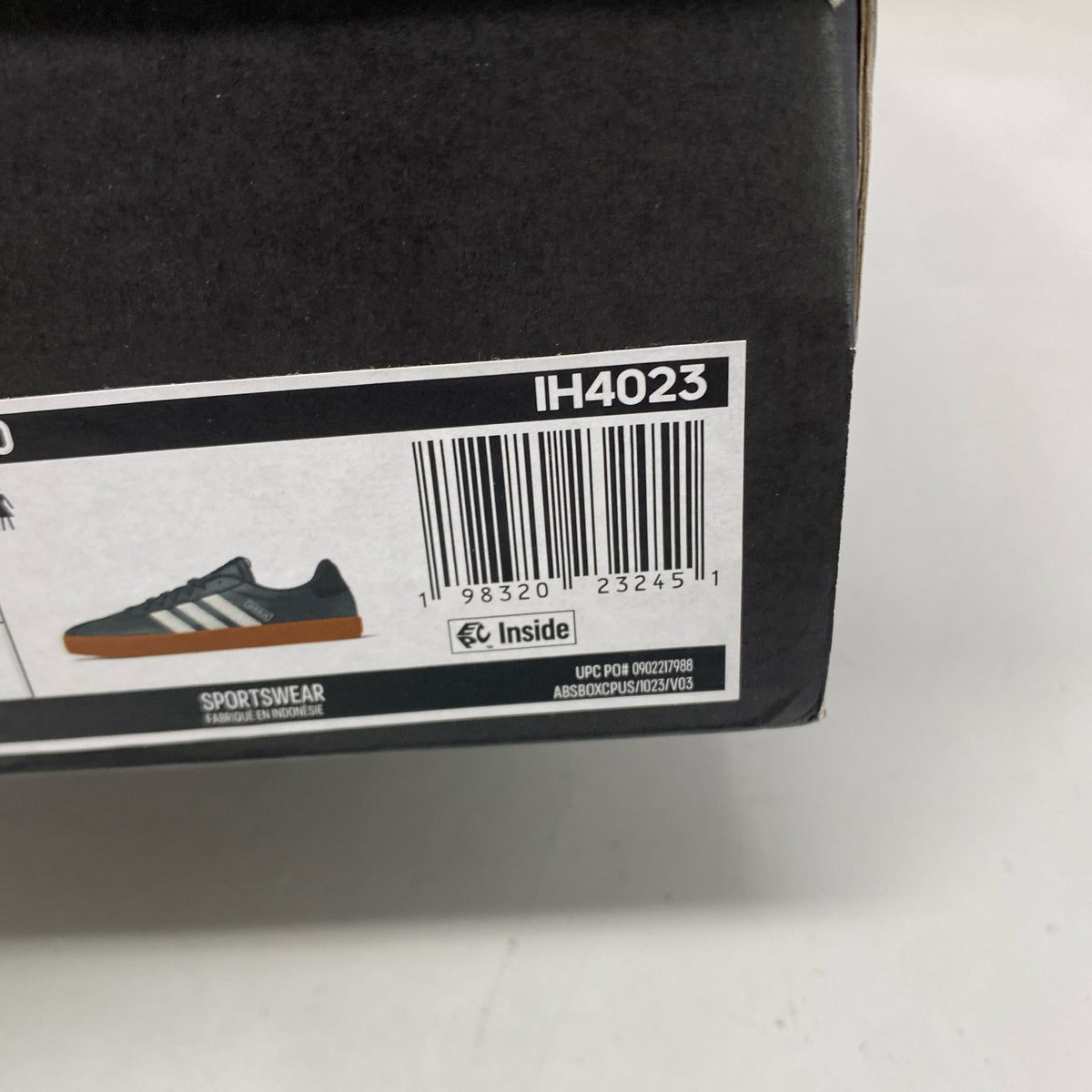 Serial #/Tag-UNT520262RZR