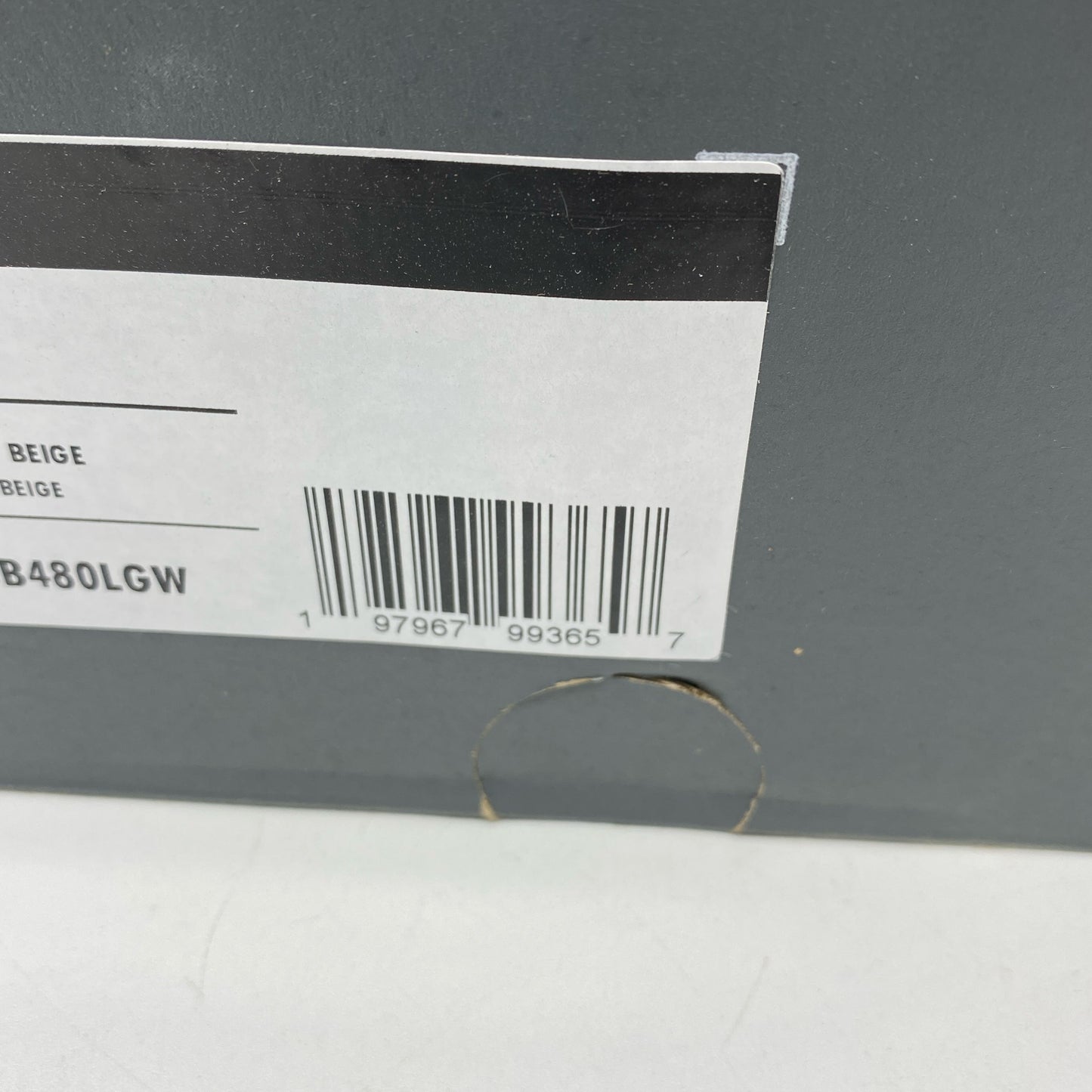 Serial #/Tag-UNT2441228FV