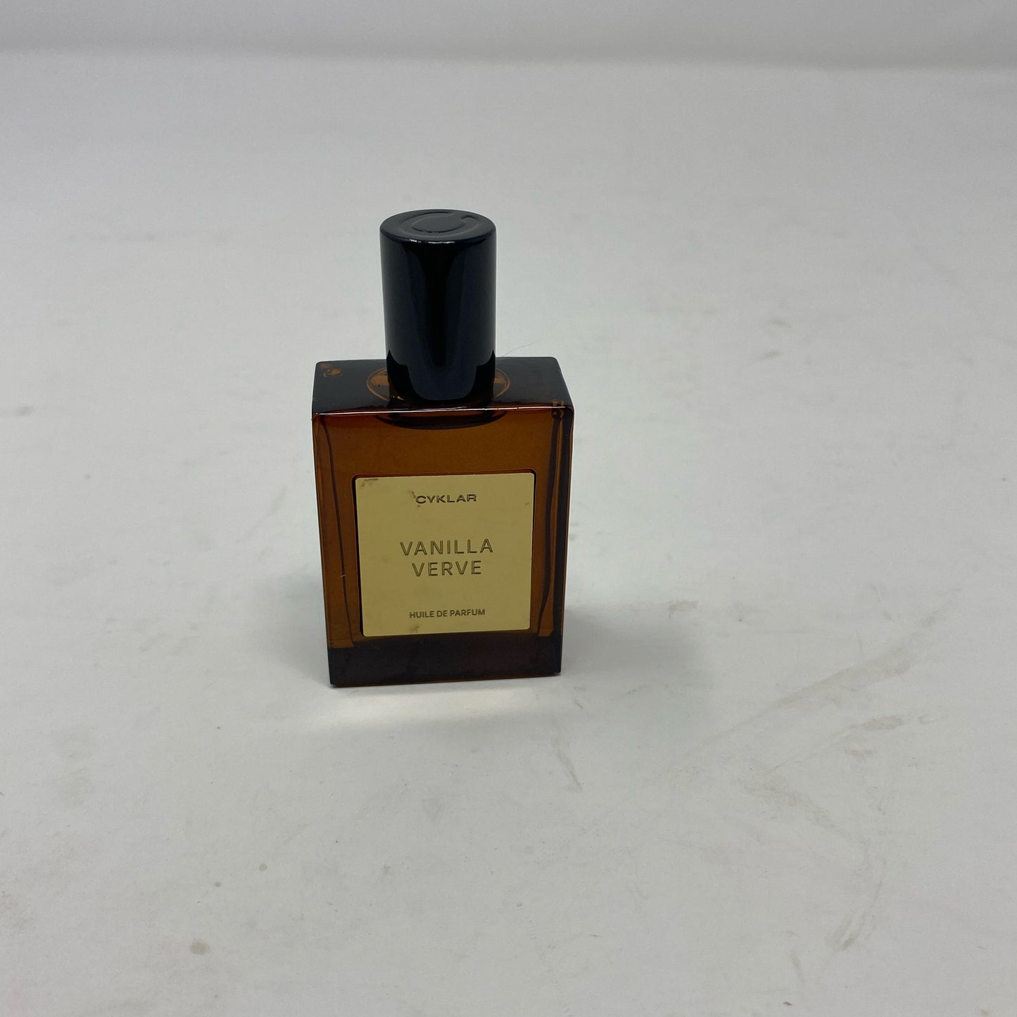 Front-UNT735410AV5