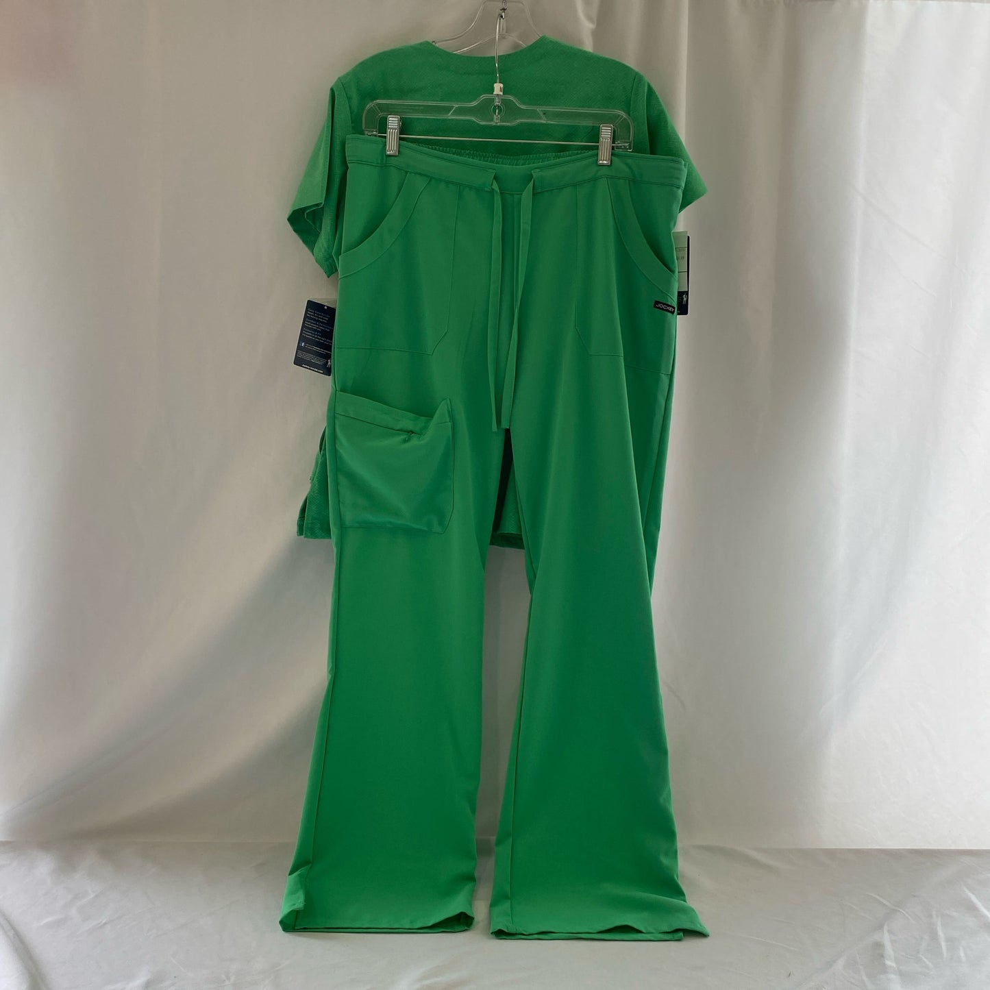 Back-UNT255444L6O