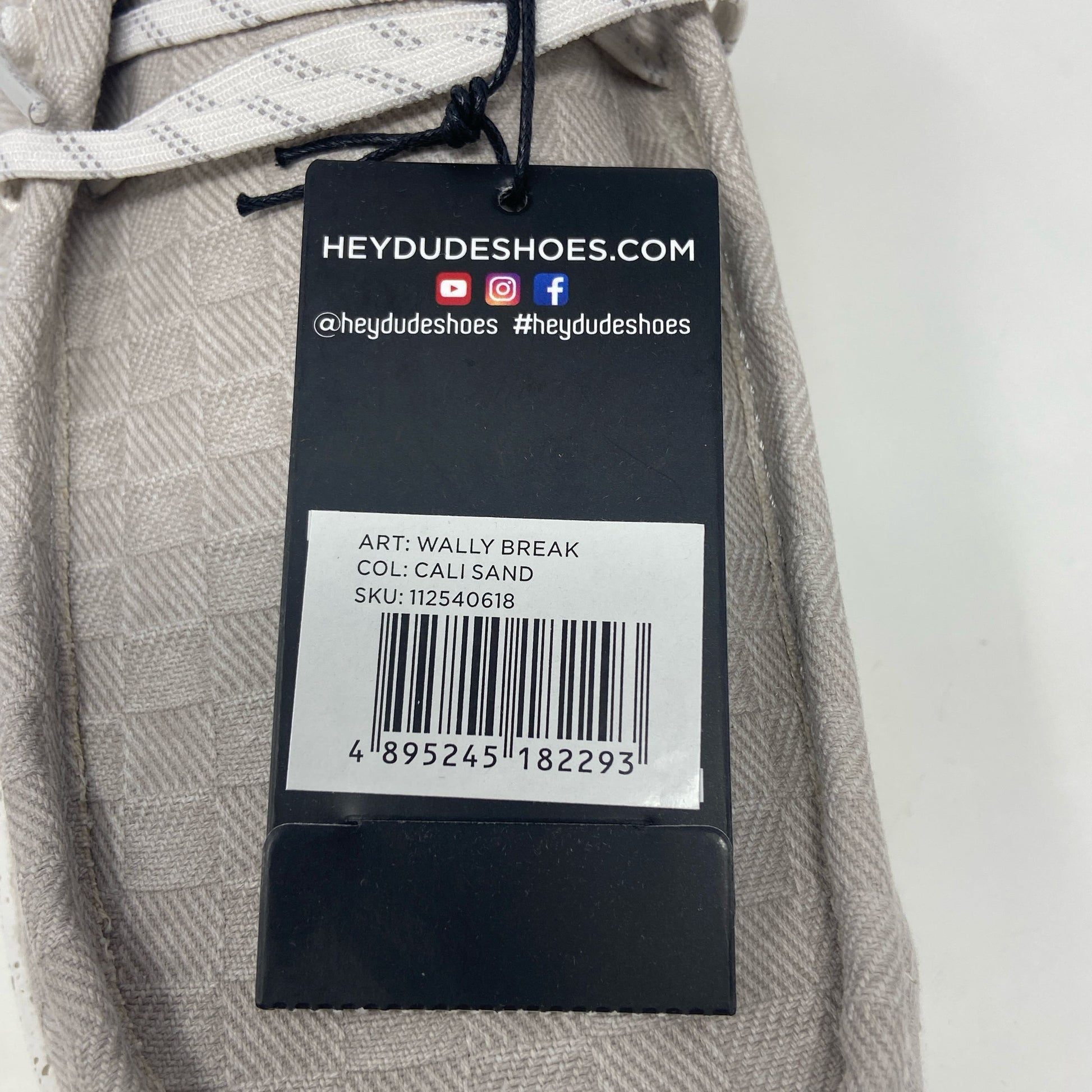 Serial #/Tag-UNT180882Y2H