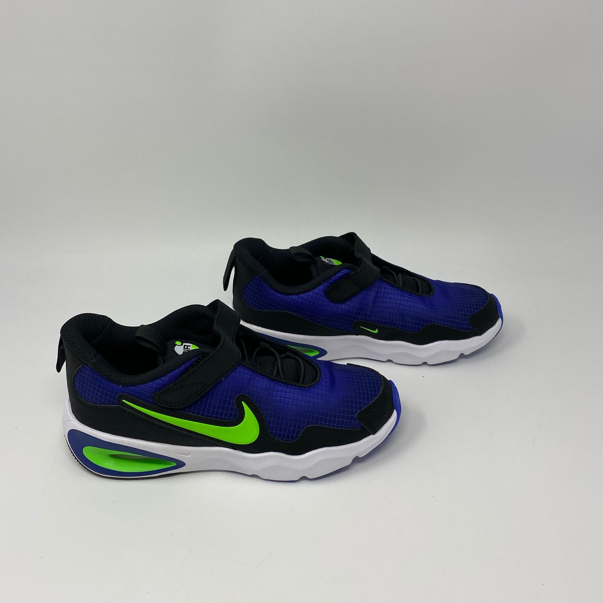Front-UNT918106C6W