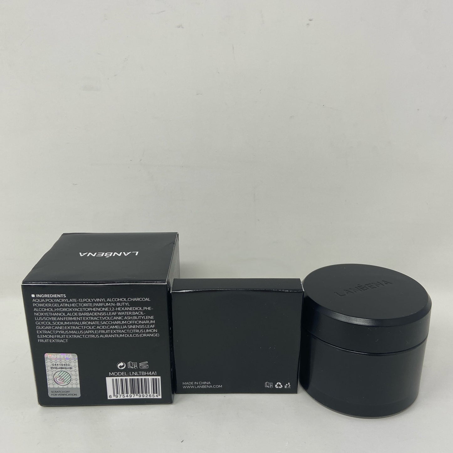 Back-UNT555740MVT
