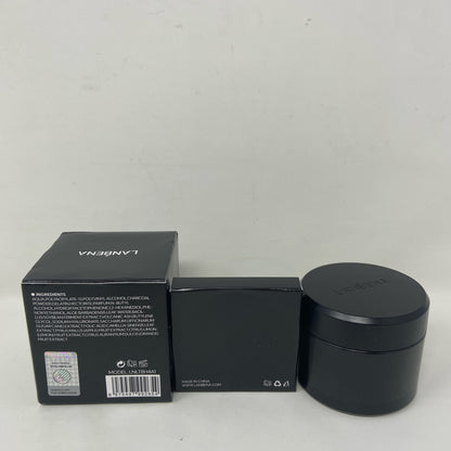 Back-UNT555740MVT