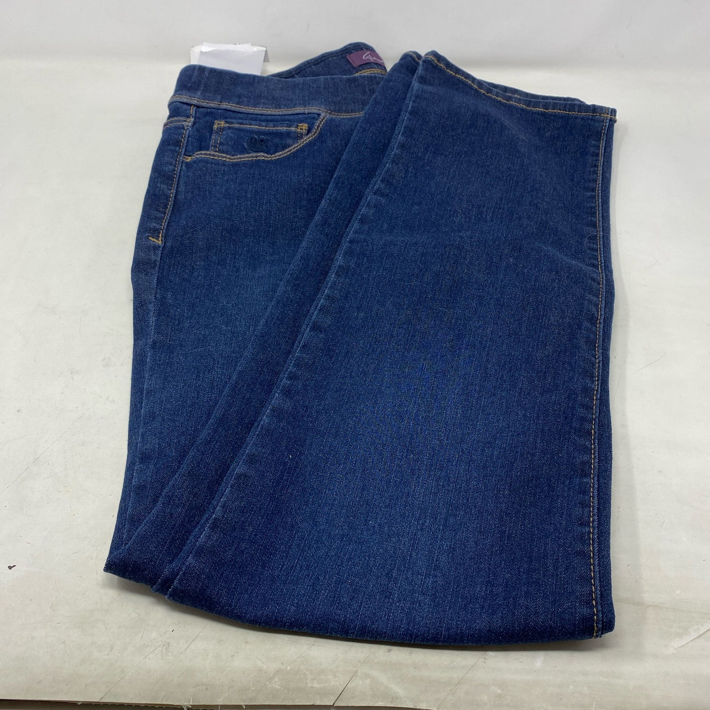 Back-UNT615967DP4