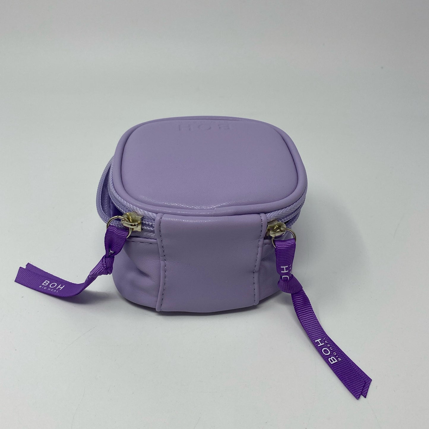 Back-UNT640581CXE