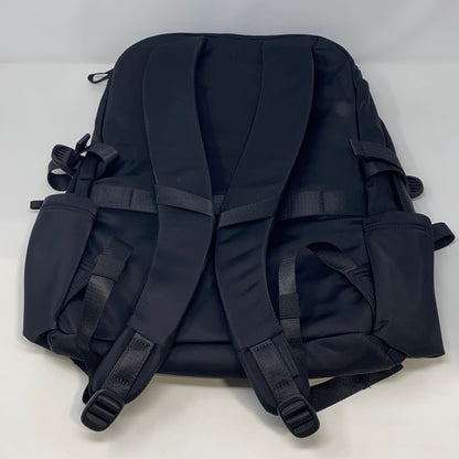 Bottom-UNT542067GTU