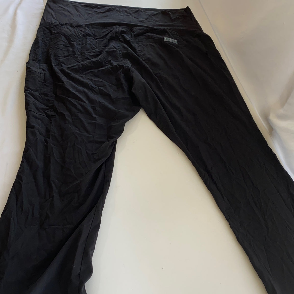 Bottom-LPNT079319006
