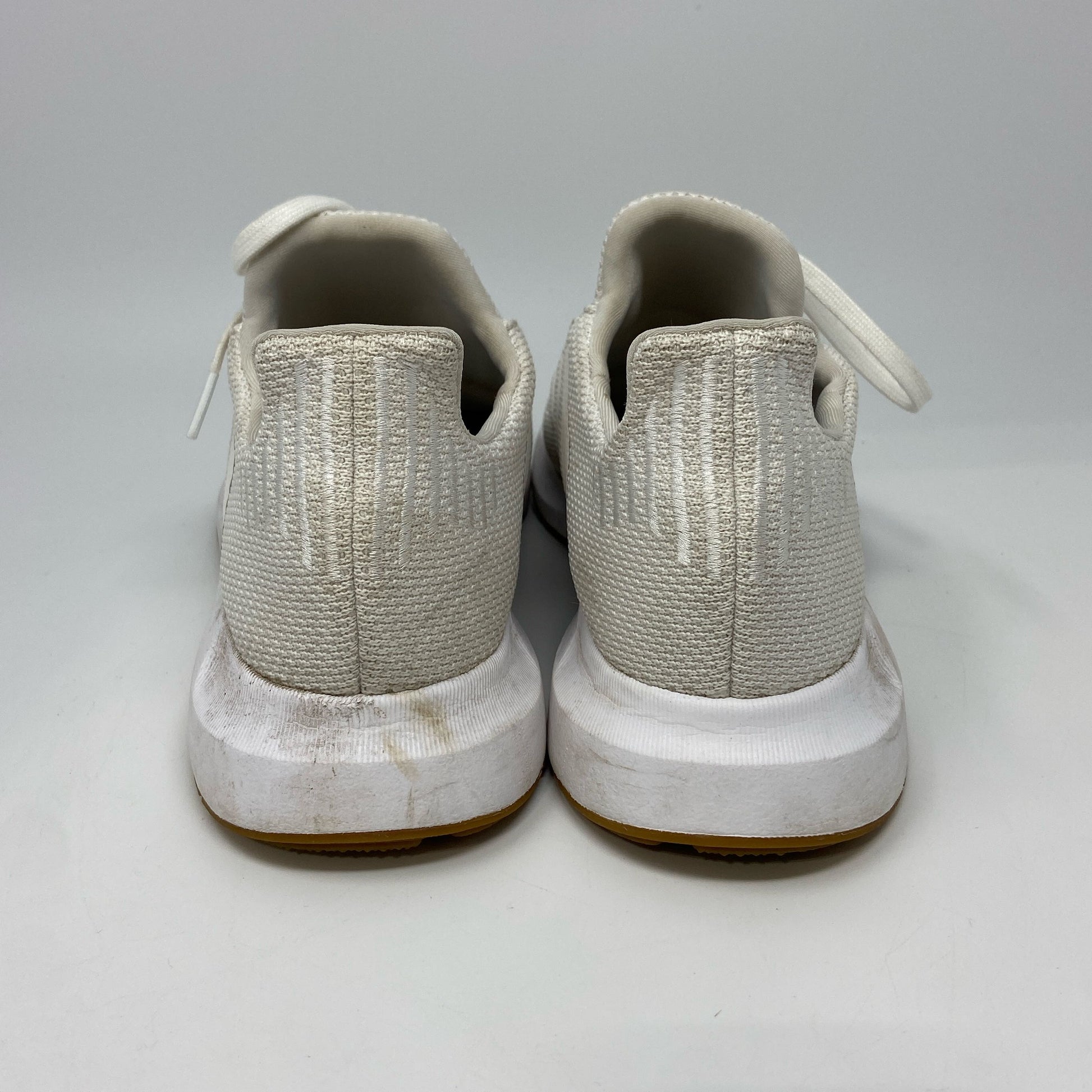 Right-LPNNB67KW6V3M