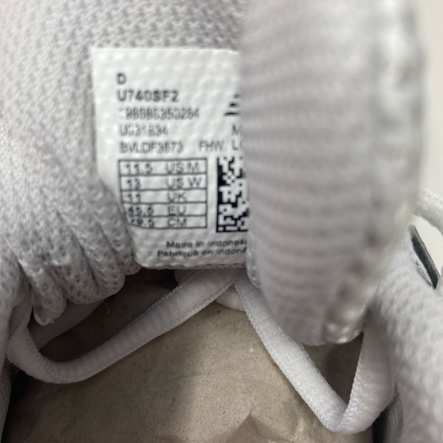 Serial #/Tag-UNT5783625BH