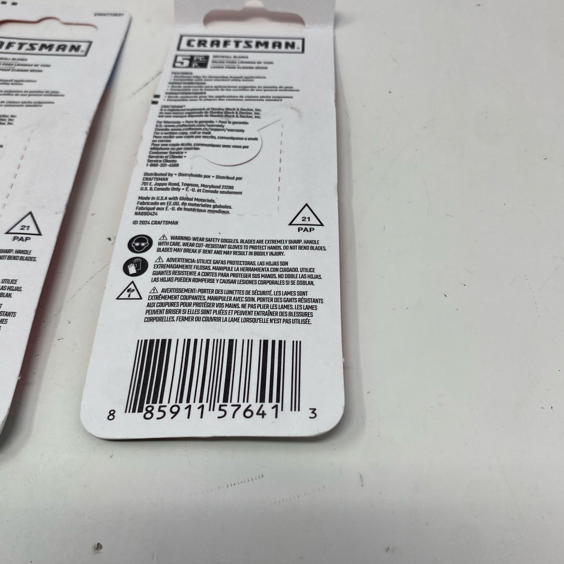 Serial #/Tag-UNT5566770RV