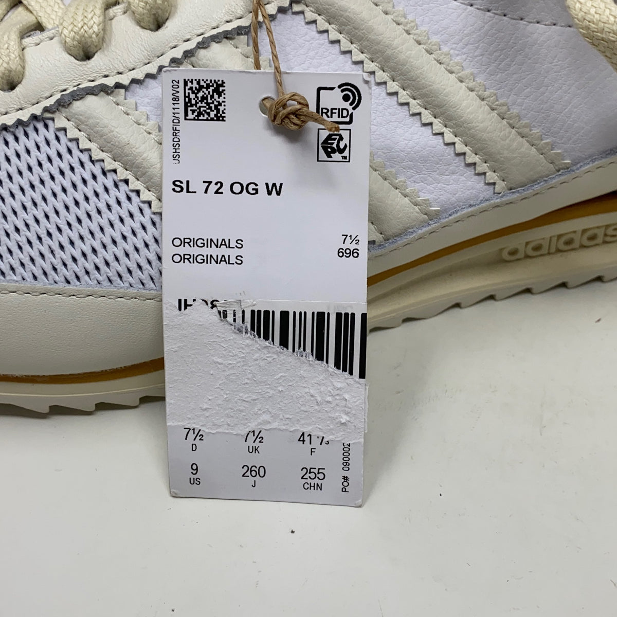 Serial #/Tag-UNT883289T18