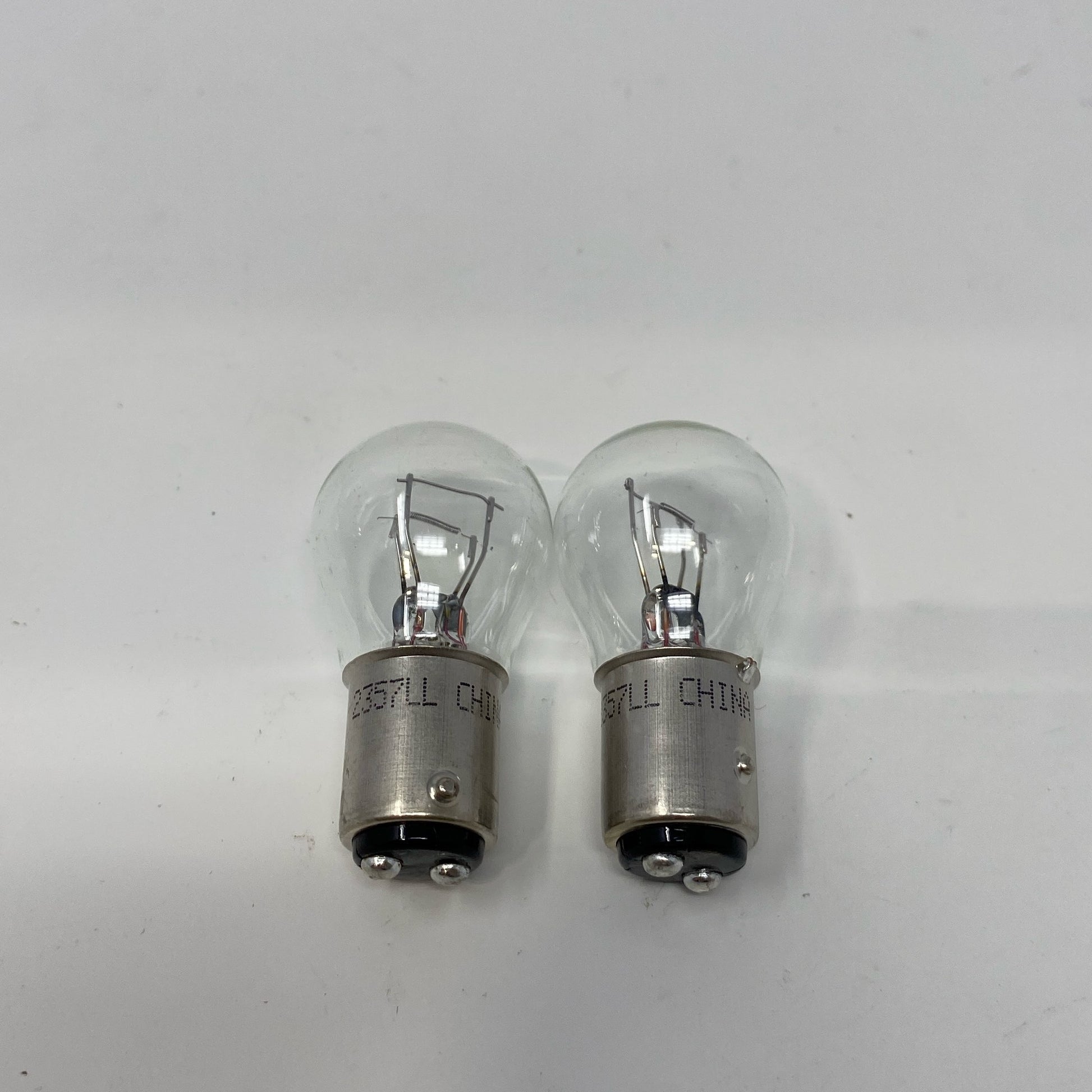 Front-LPNO568560195