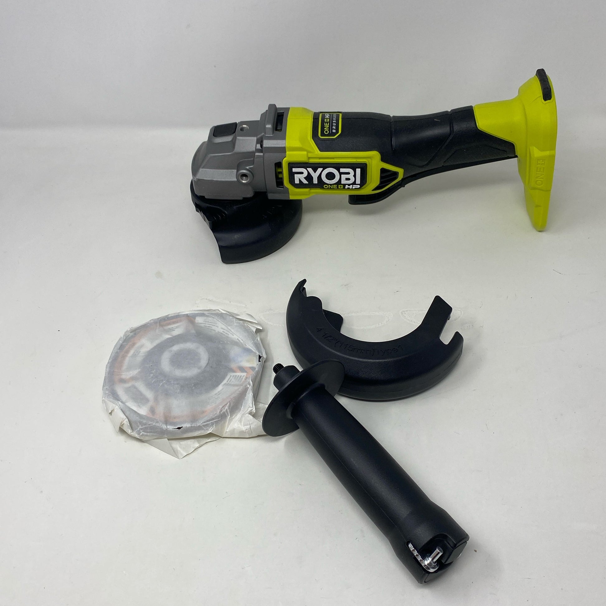 Front-UNT064662L2E